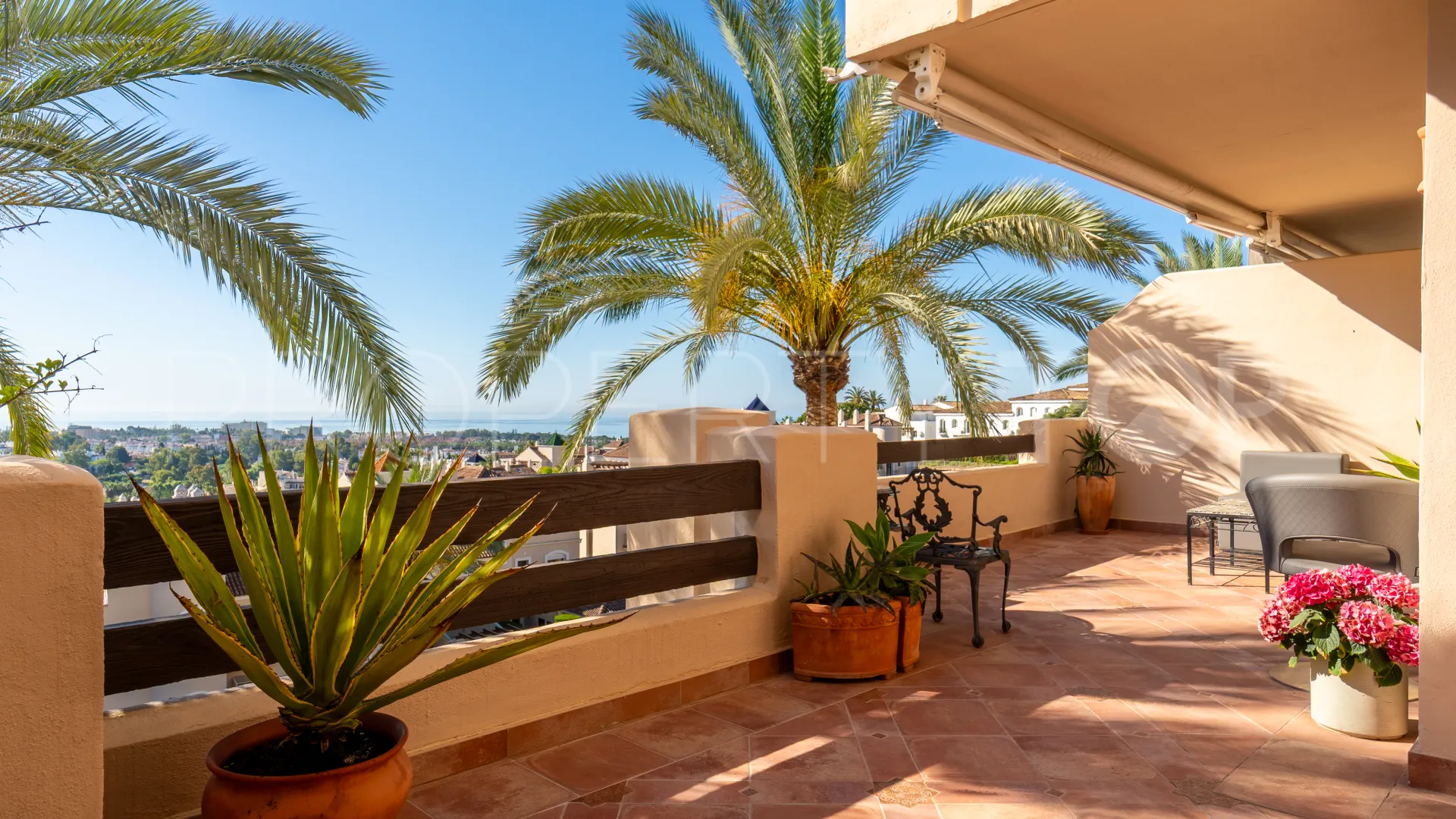 El Paraiso 3 bedrooms duplex penthouse for sale