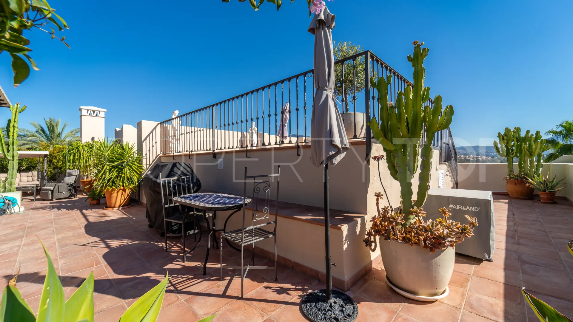 El Paraiso 3 bedrooms duplex penthouse for sale