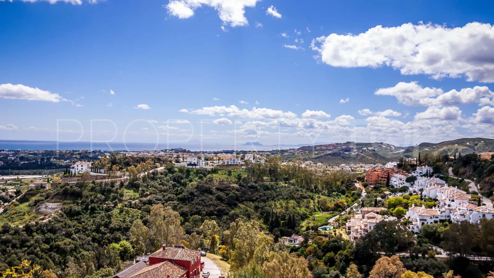 Monte Halcones, Ático con 2 dormitorios en venta