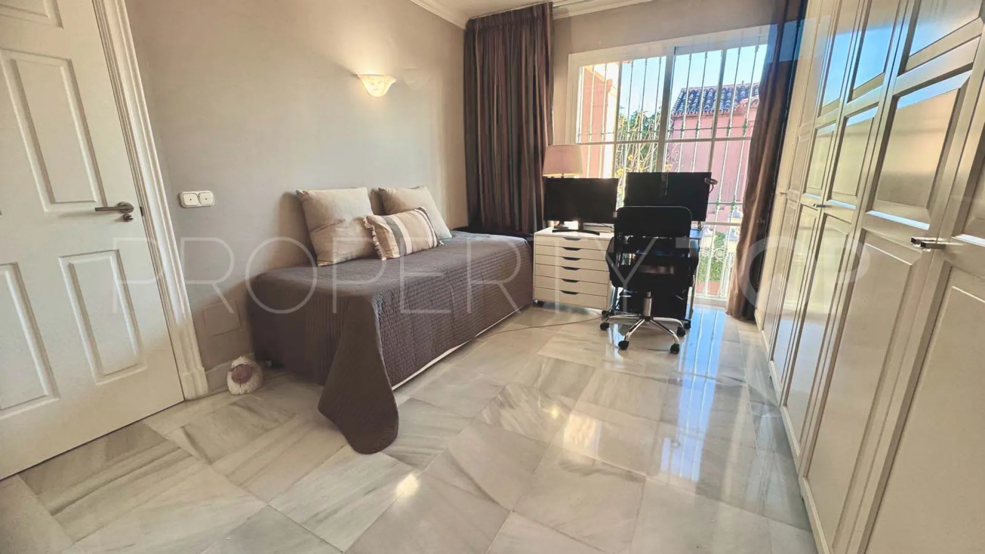Monte Halcones, Ático con 2 dormitorios en venta