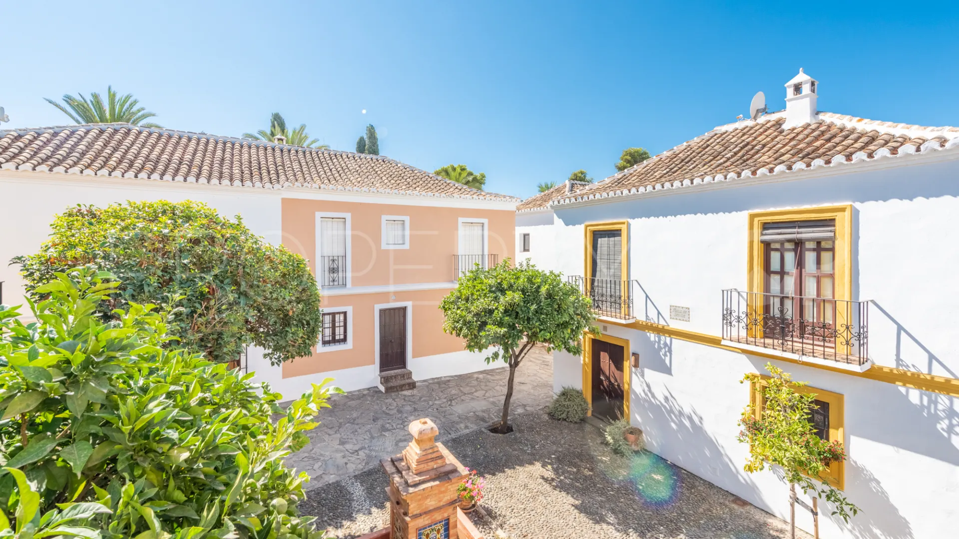 Town house for sale in Lomas Pueblo