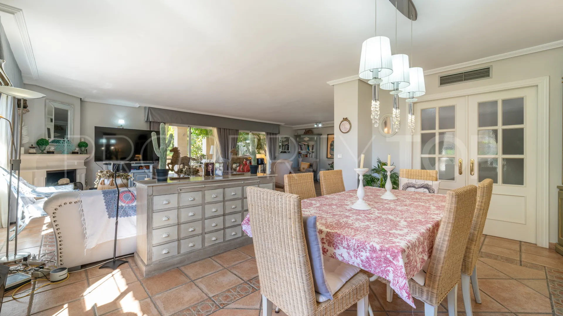 5 bedrooms semi detached house in Guadalmina Alta for sale