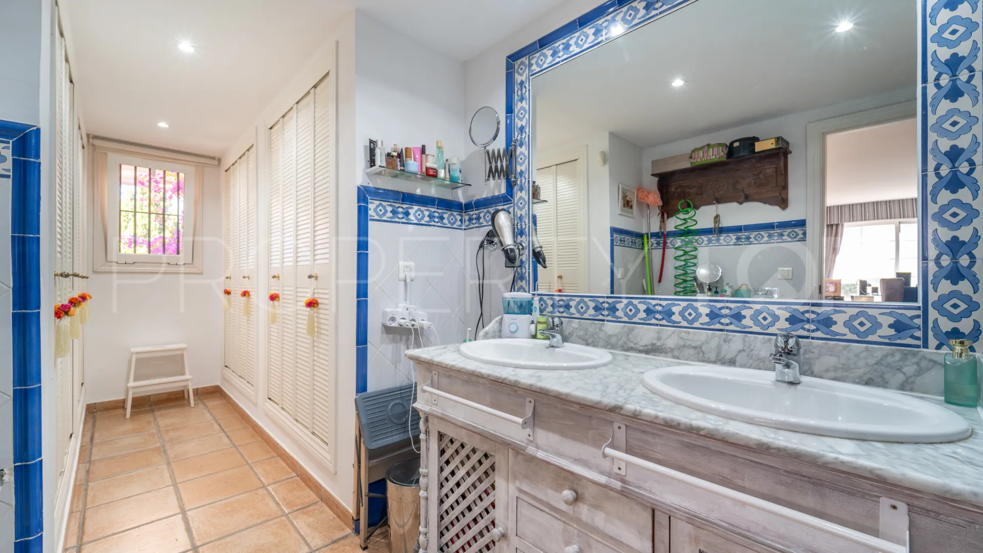 5 bedrooms semi detached house in Guadalmina Alta for sale