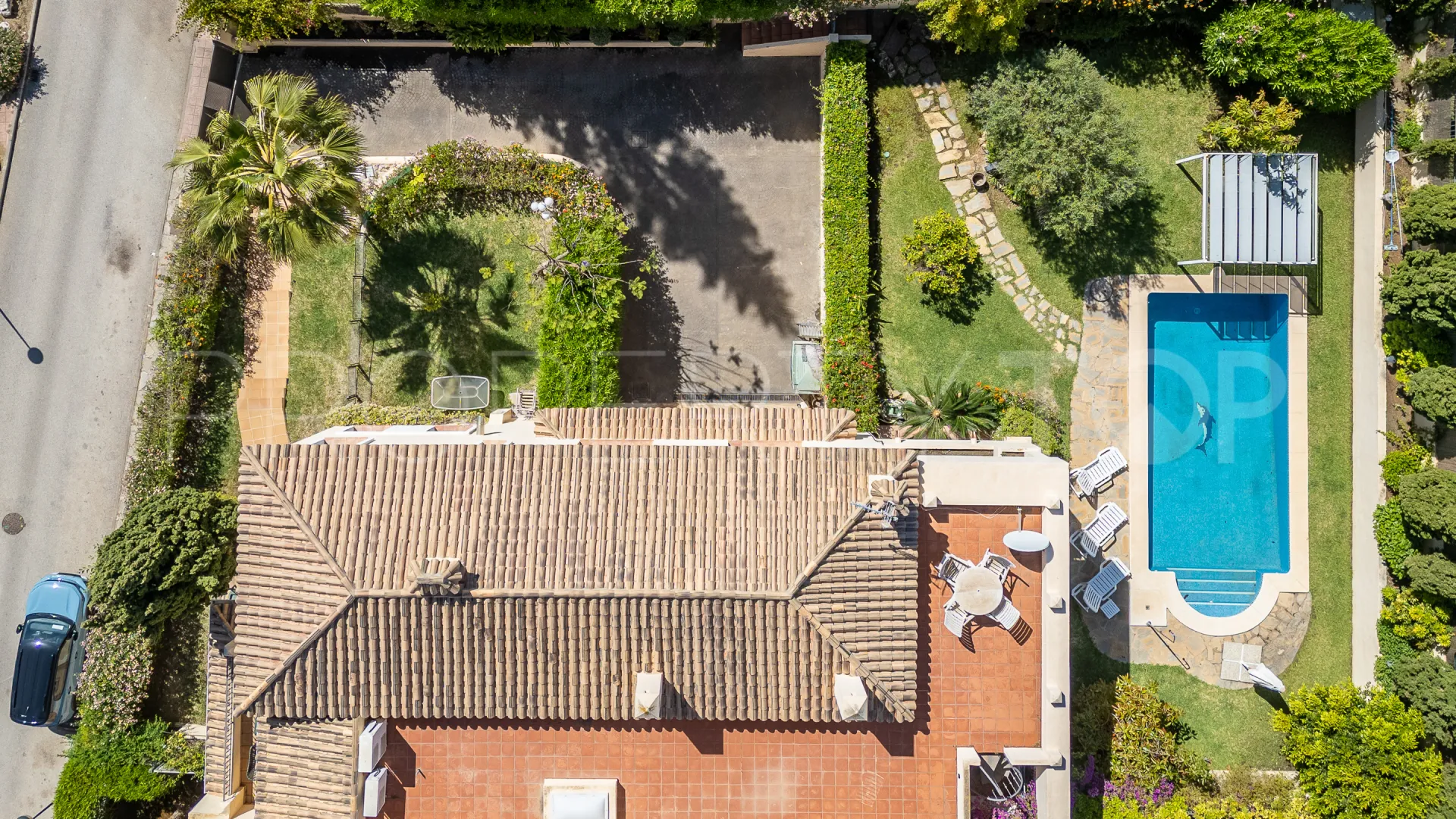 5 bedrooms semi detached house in Guadalmina Alta for sale