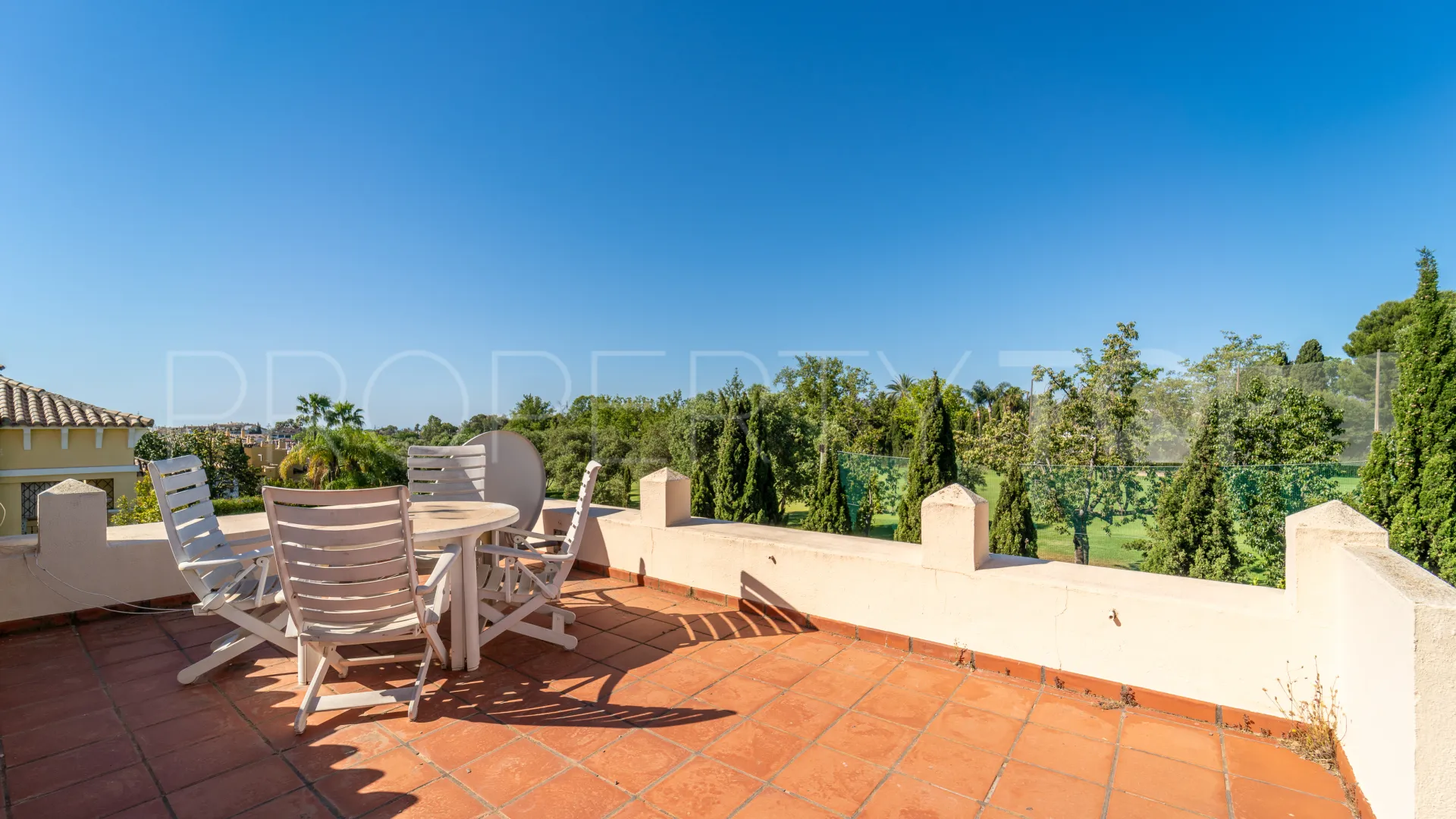 5 bedrooms semi detached house in Guadalmina Alta for sale