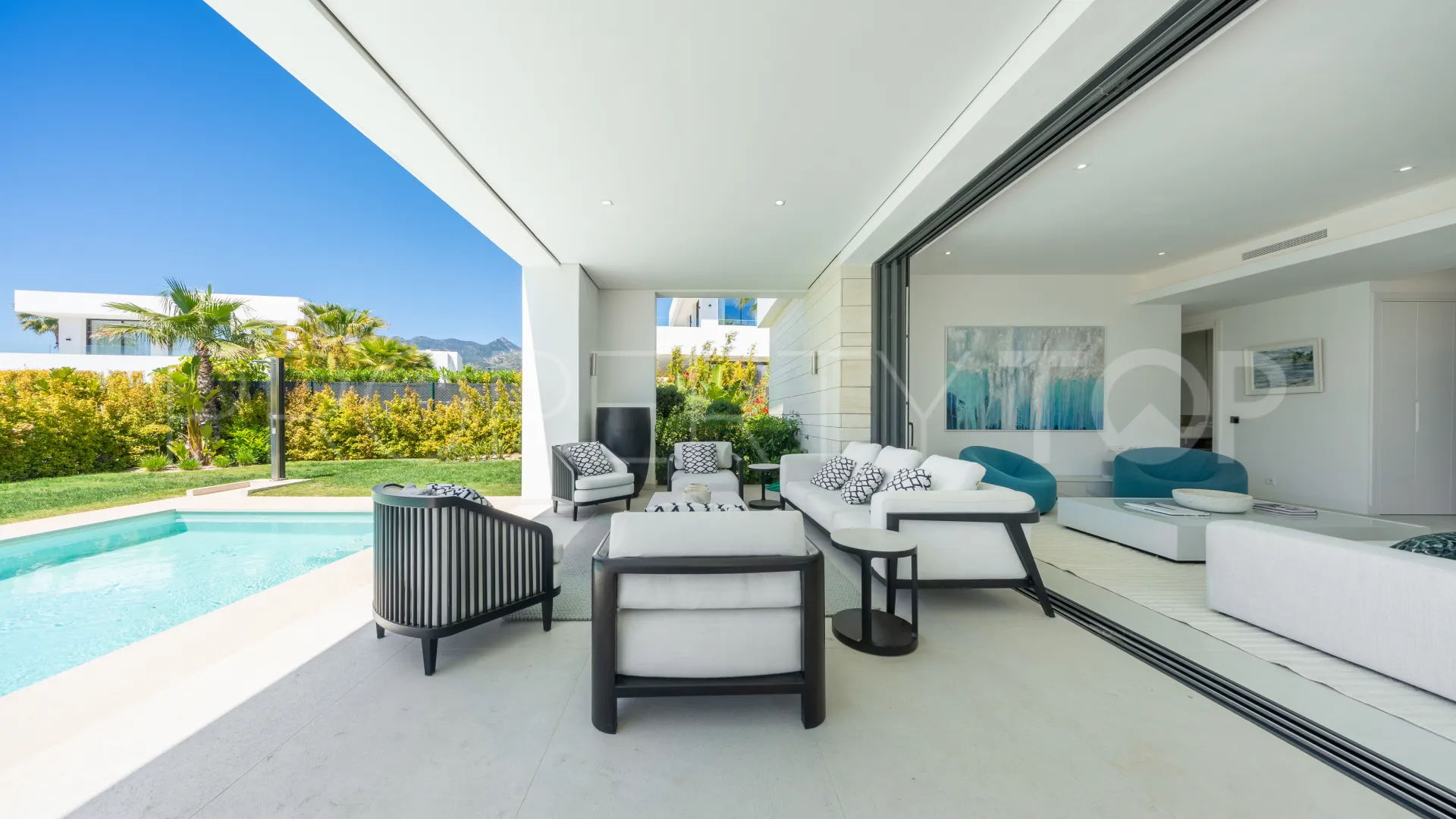 Se vende villa de 5 dormitorios en La Finca de Marbella