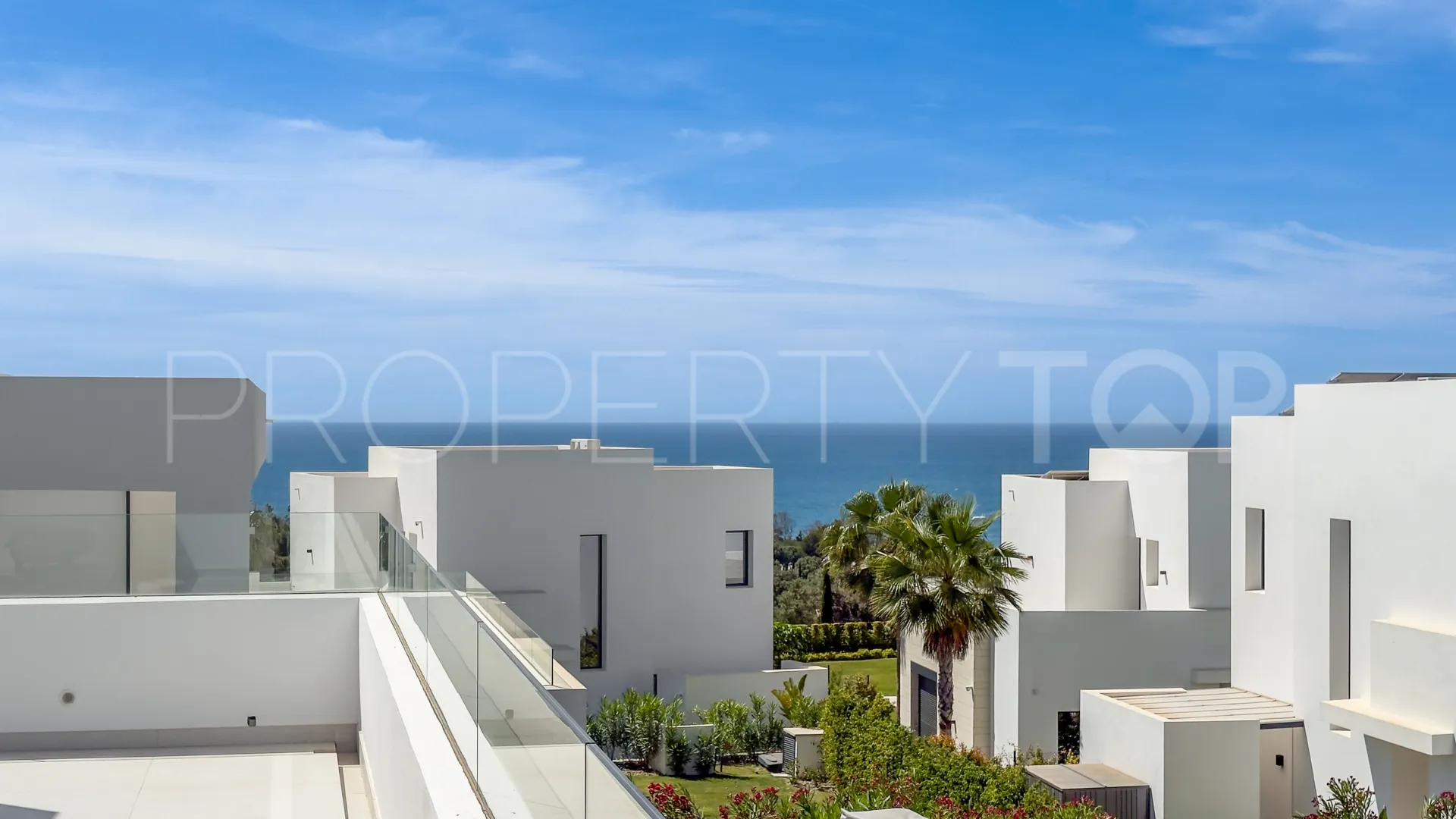 Se vende villa de 5 dormitorios en La Finca de Marbella