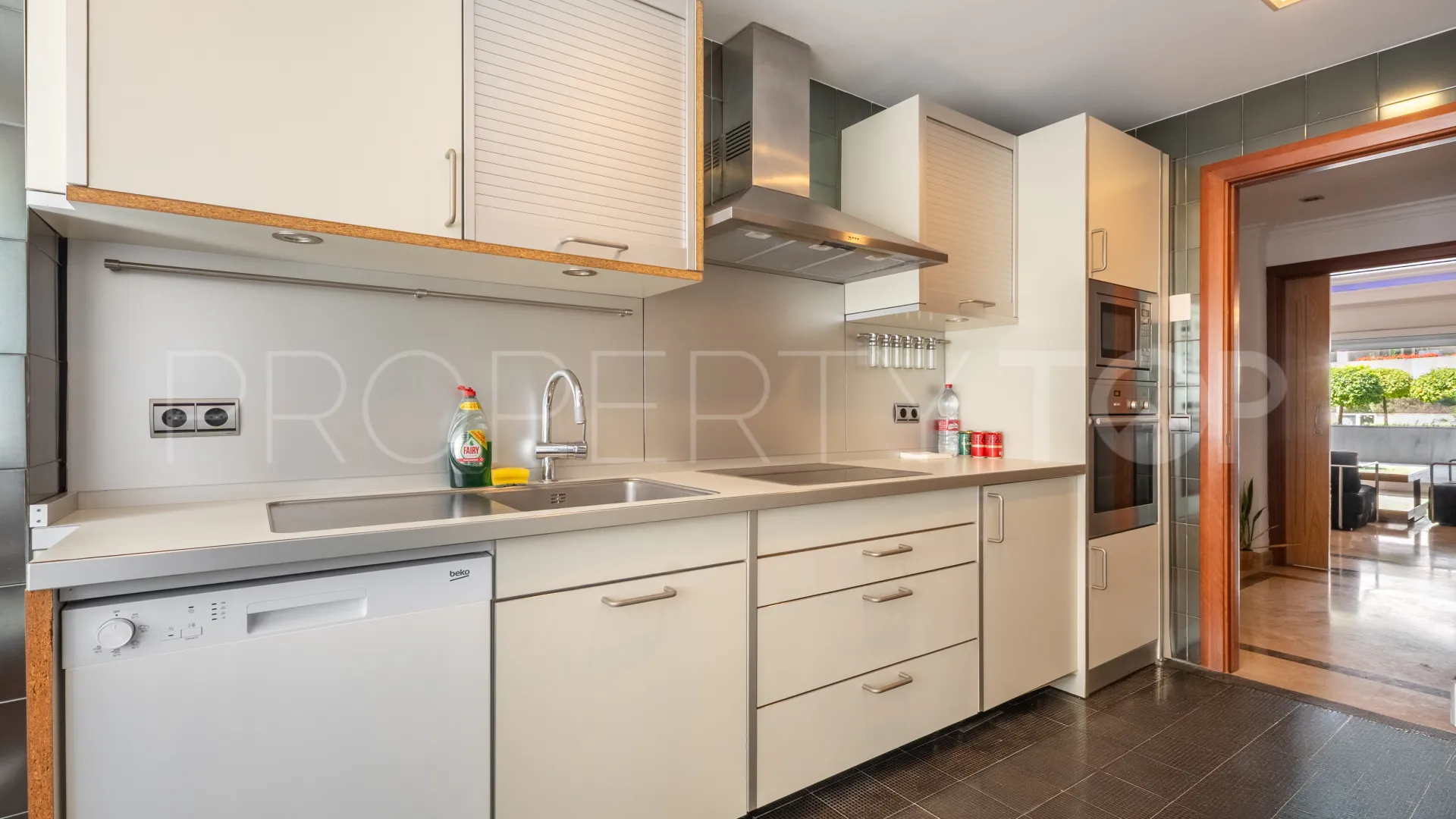 El Embrujo Banús, apartamento planta baja en venta de 3 dormitorios