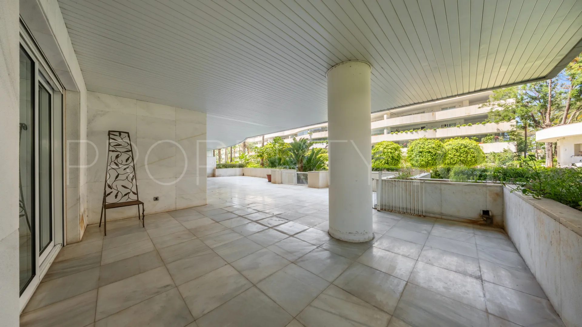 El Embrujo Banús, apartamento planta baja en venta de 3 dormitorios