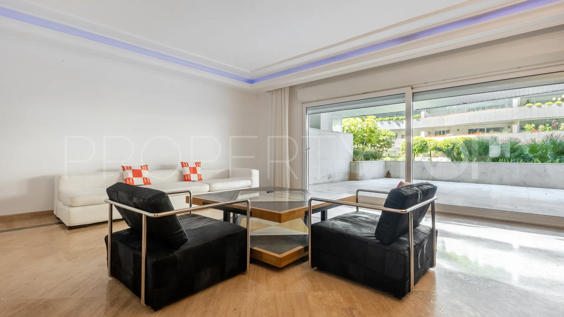 El Embrujo Banús, apartamento planta baja en venta de 3 dormitorios