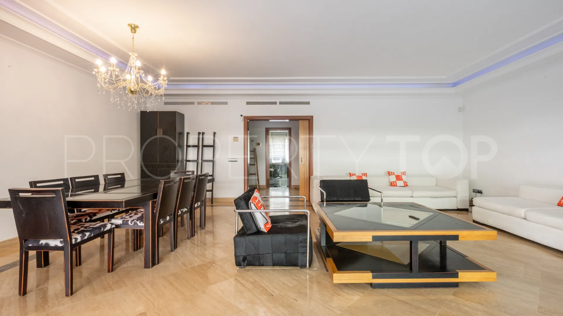El Embrujo Banús, apartamento planta baja en venta de 3 dormitorios