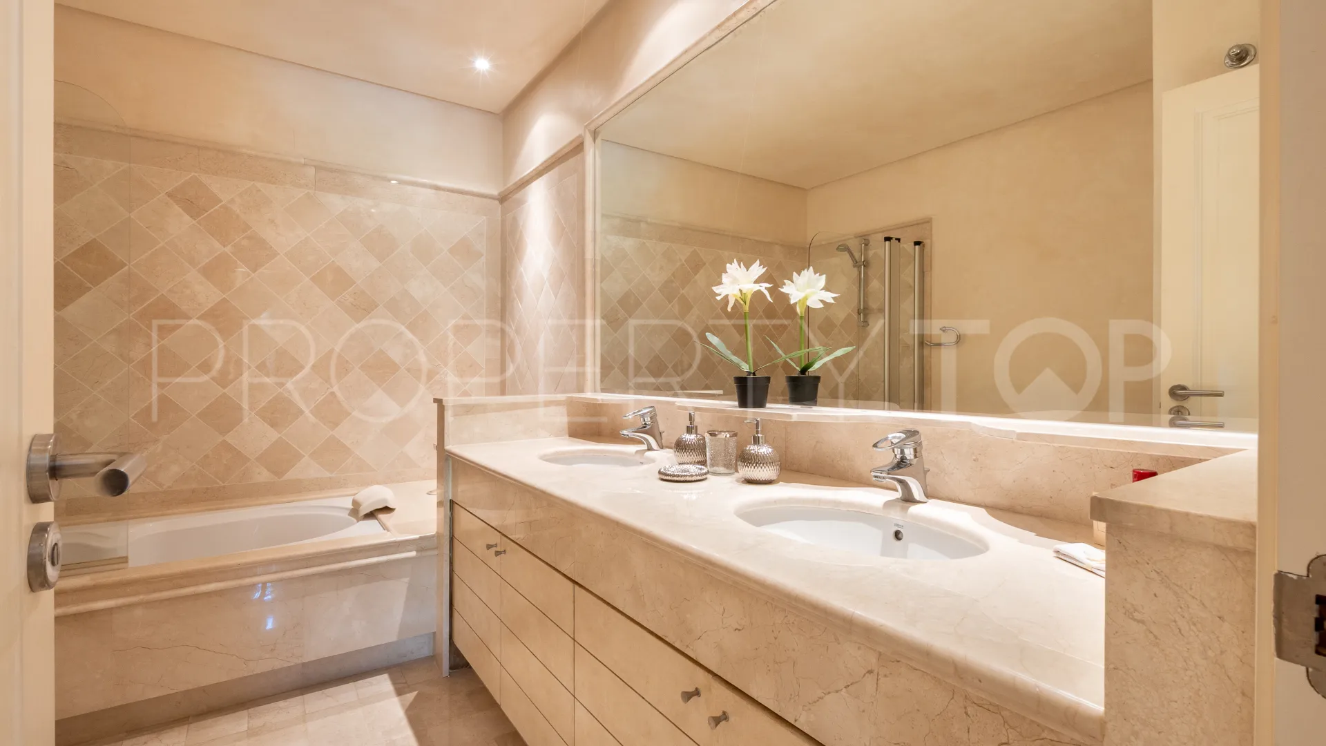 Apartment with 3 bedrooms for sale in Terrazas de Puente Romano