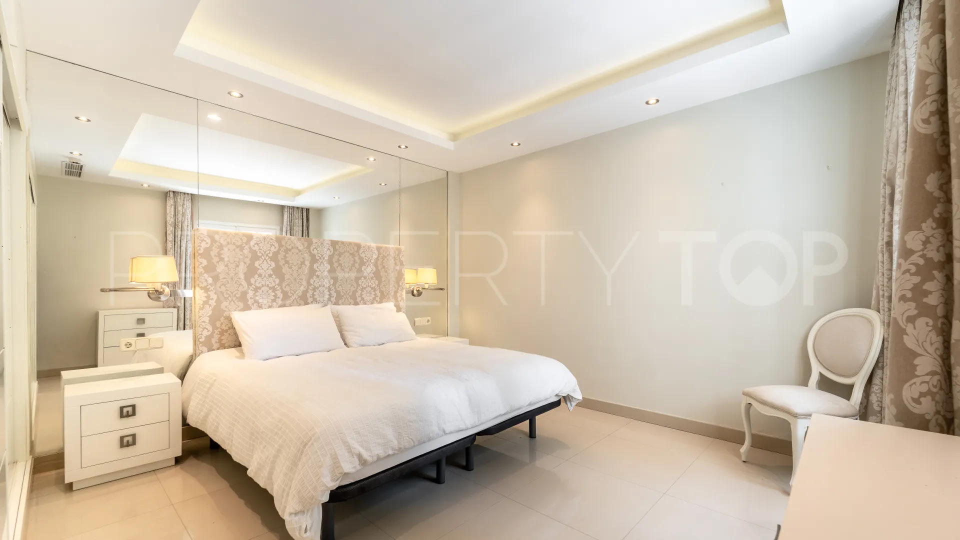Hotel Puente Romano apartment for sale