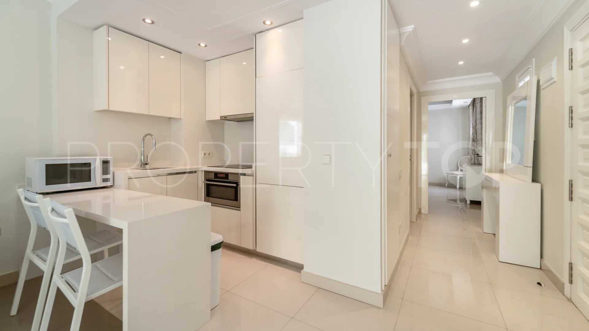 Hotel Puente Romano apartment for sale