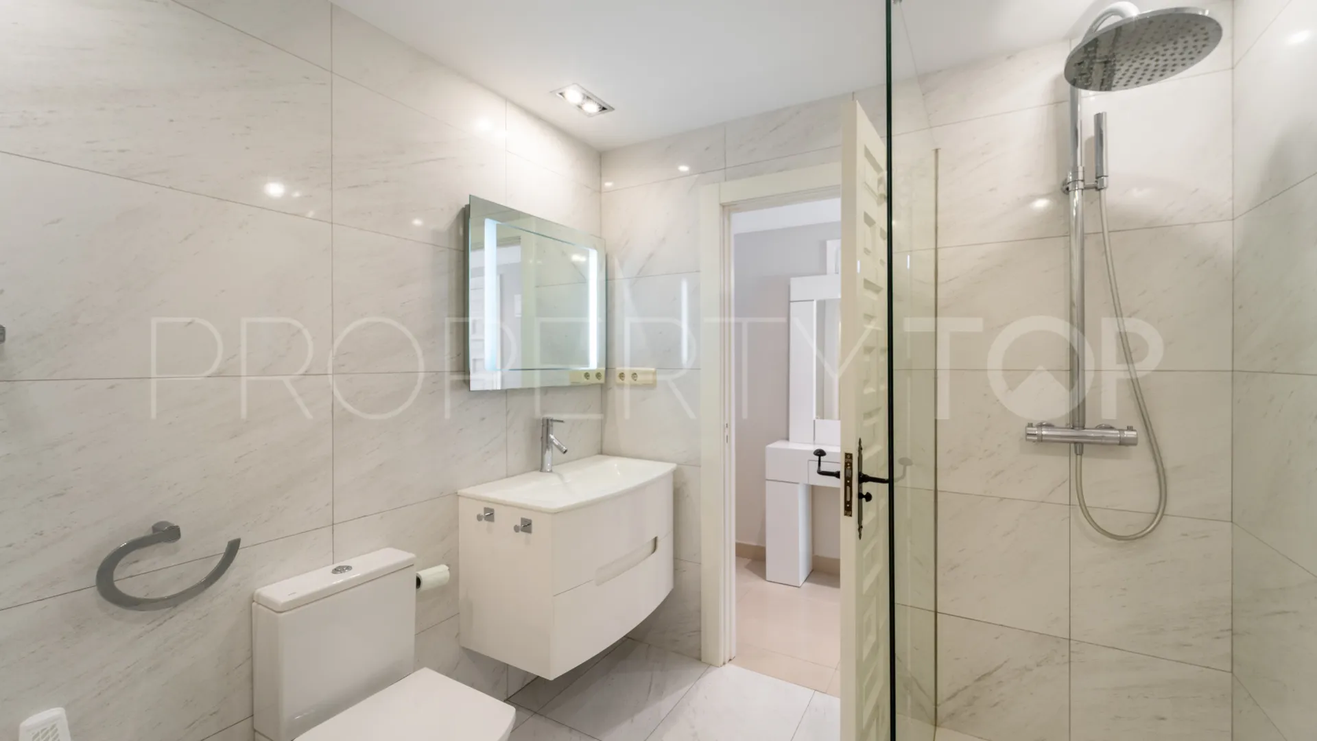 Hotel Puente Romano apartment for sale