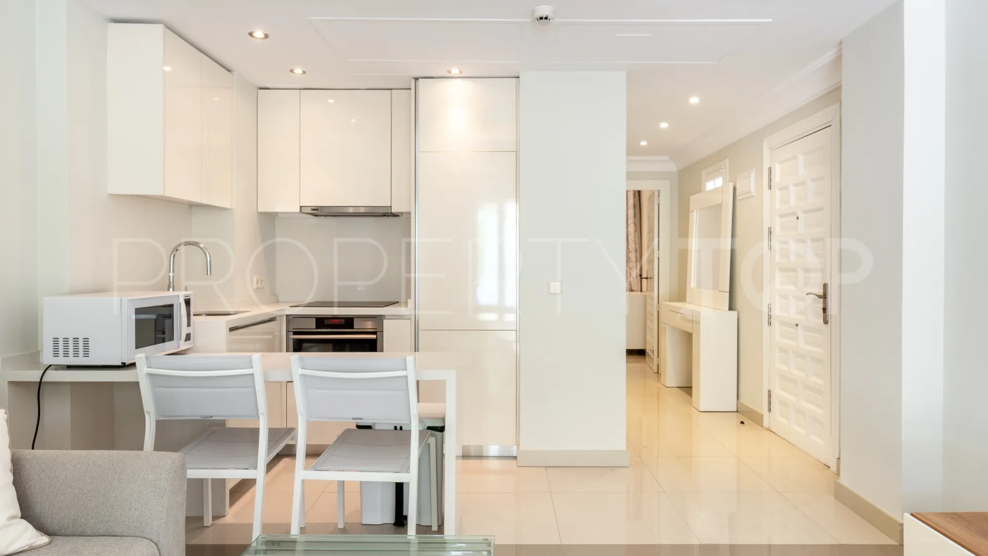 Hotel Puente Romano apartment for sale