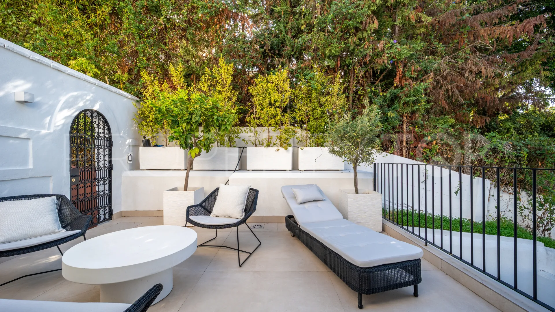 Buy 2 bedrooms town house in Lomas Pueblo