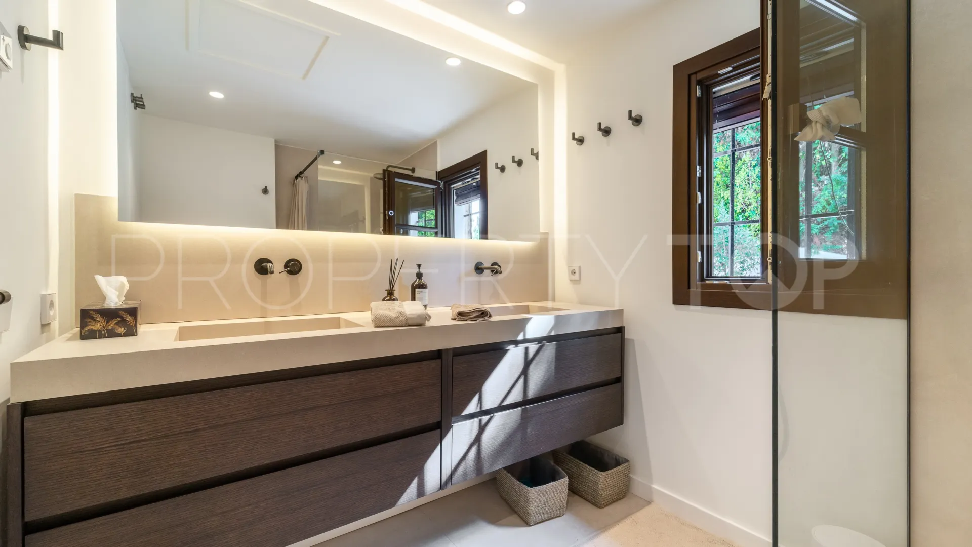Buy 2 bedrooms town house in Lomas Pueblo