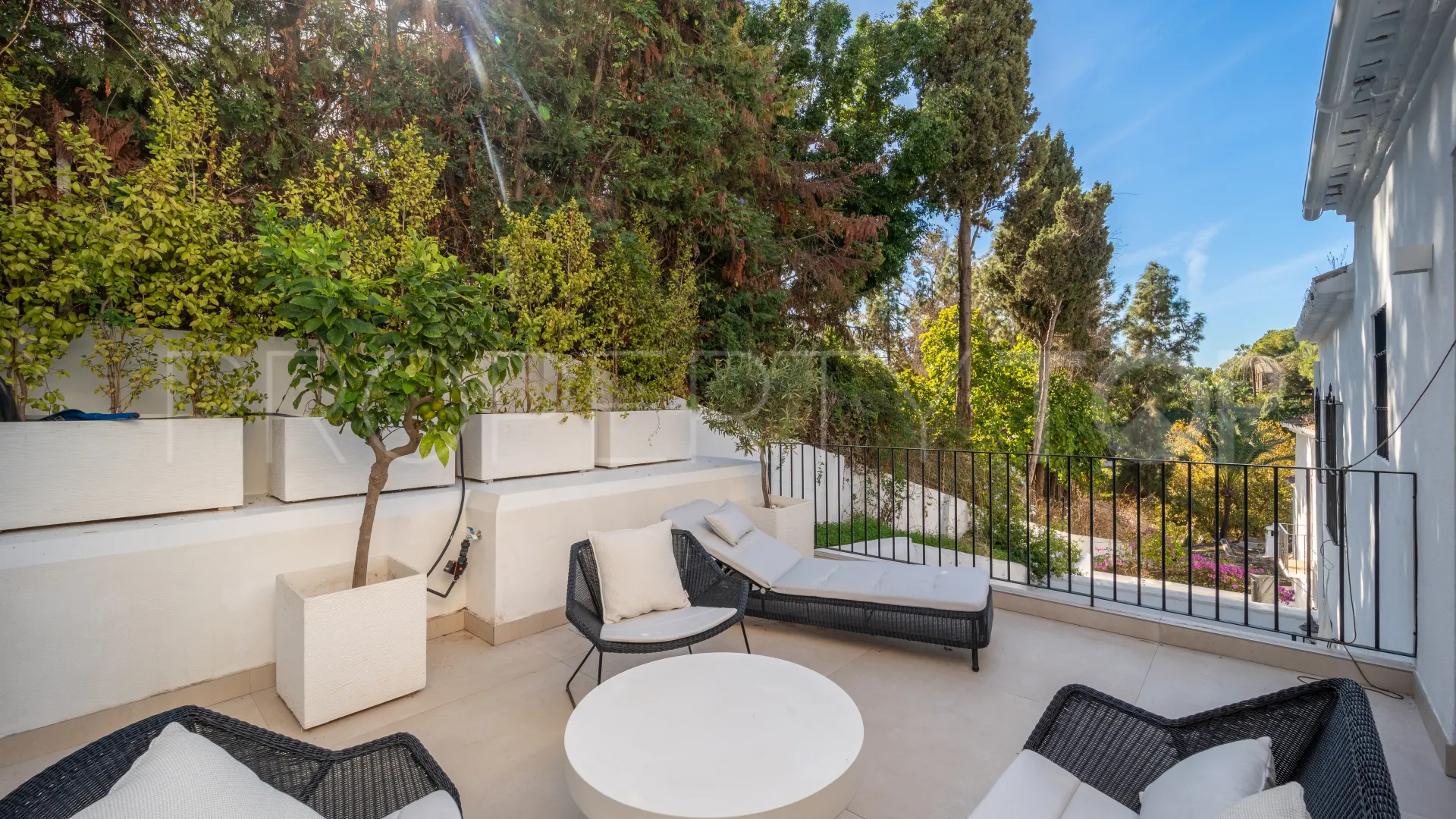 Buy 2 bedrooms town house in Lomas Pueblo