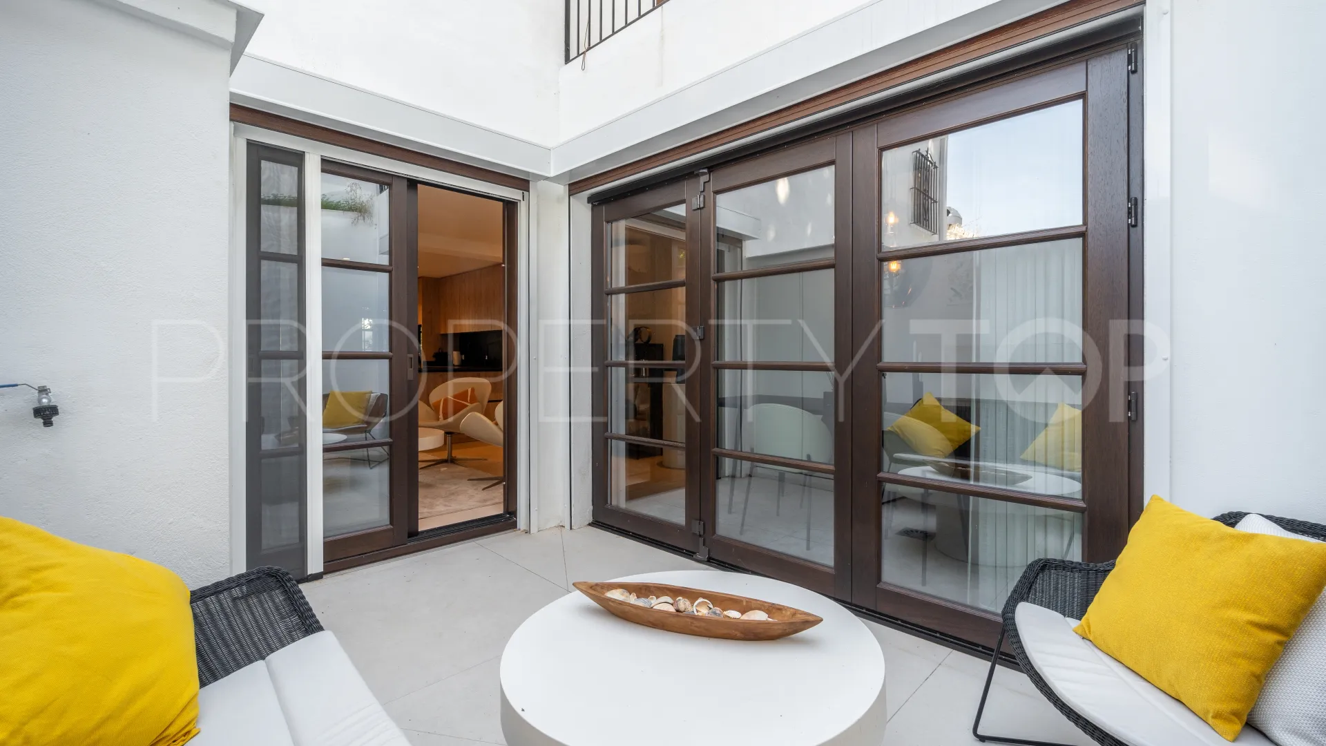 Buy 2 bedrooms town house in Lomas Pueblo
