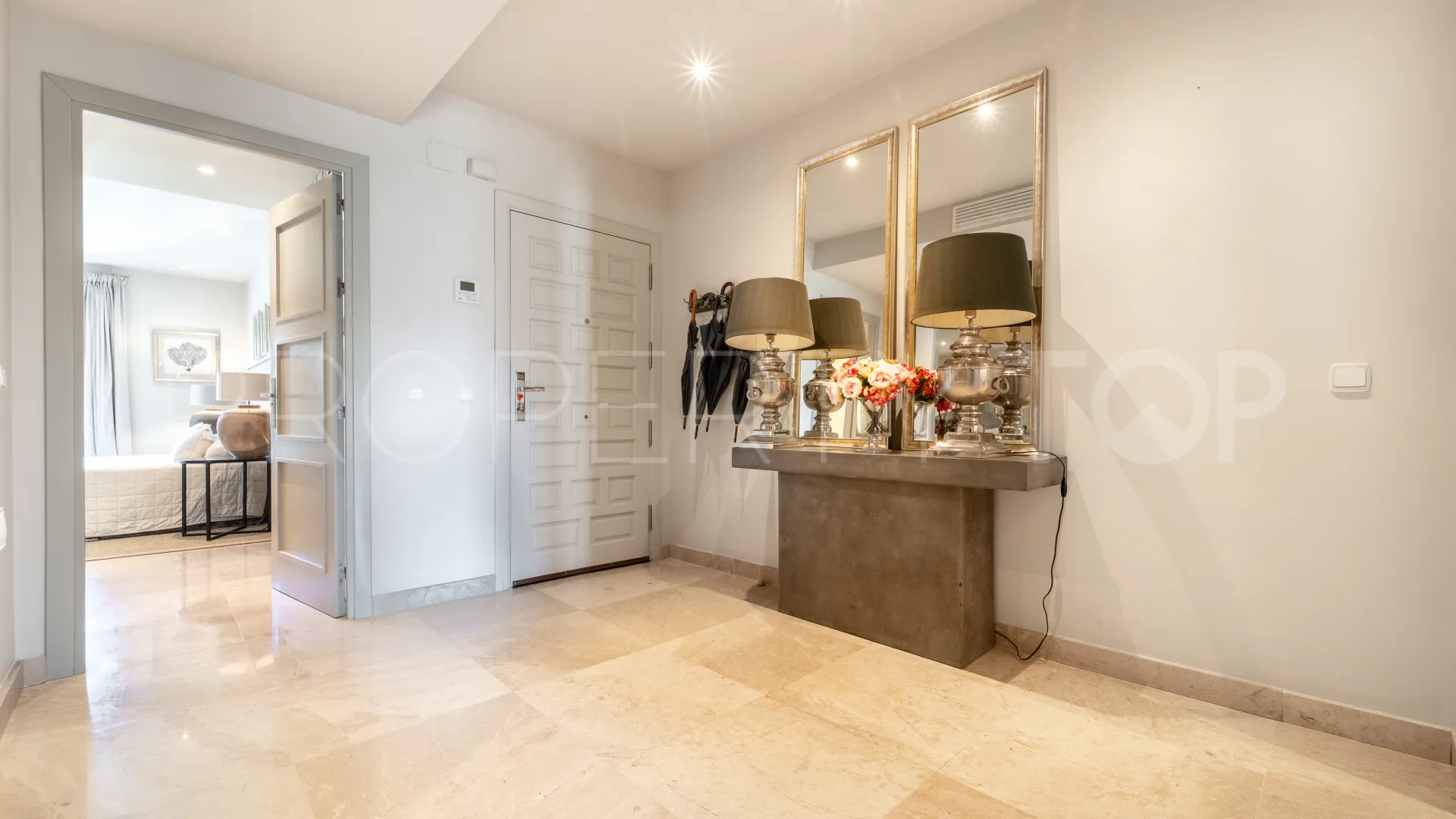 Penthouse in Puente Romano II for sale