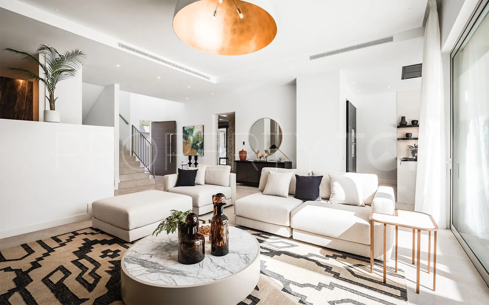 Villa con 5 dormitorios en venta en El Paraiso