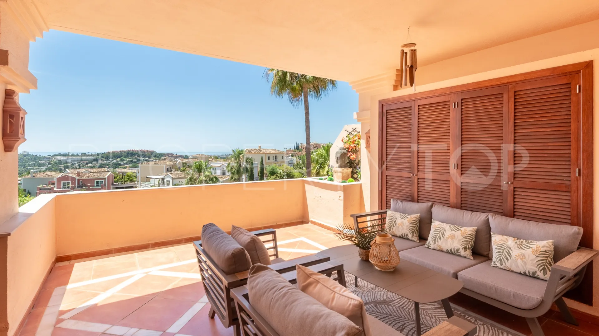 Albatross Hill apartment for sale