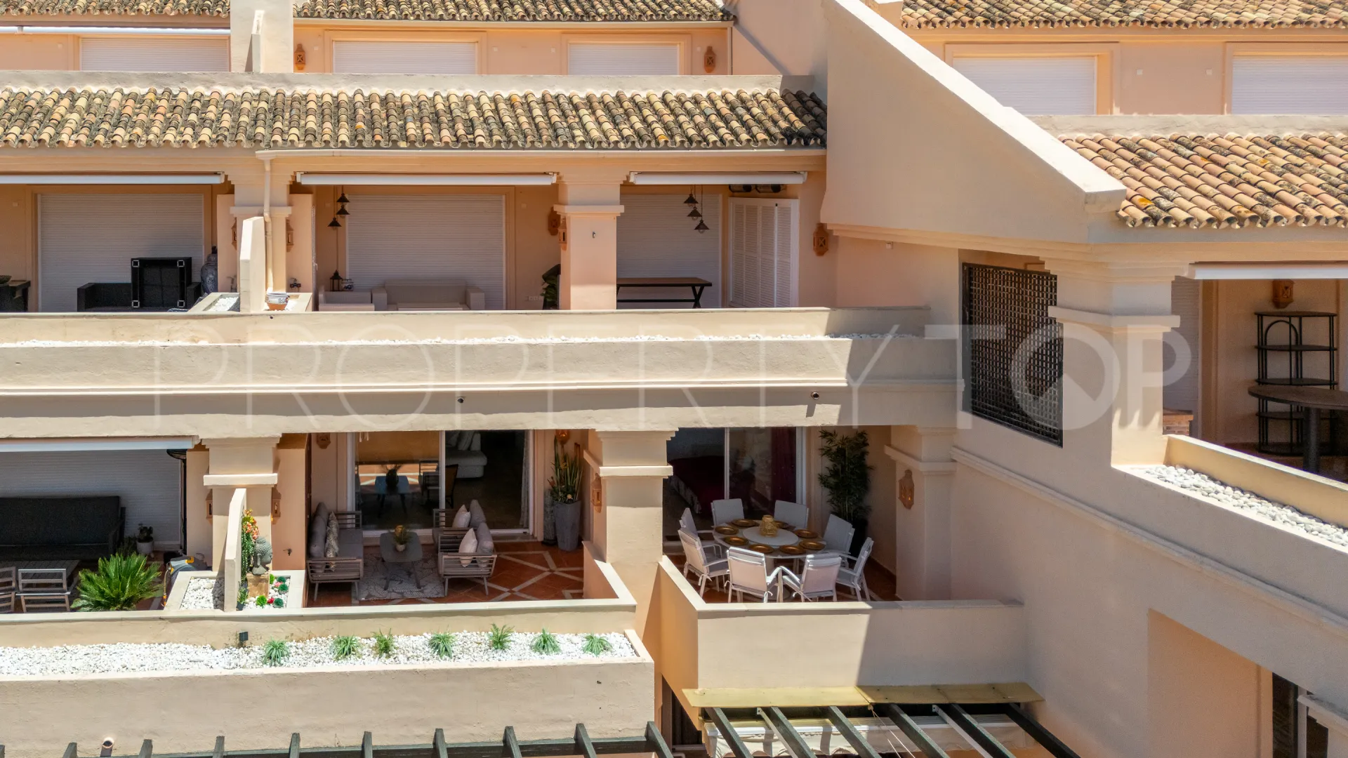 Albatross Hill apartment for sale