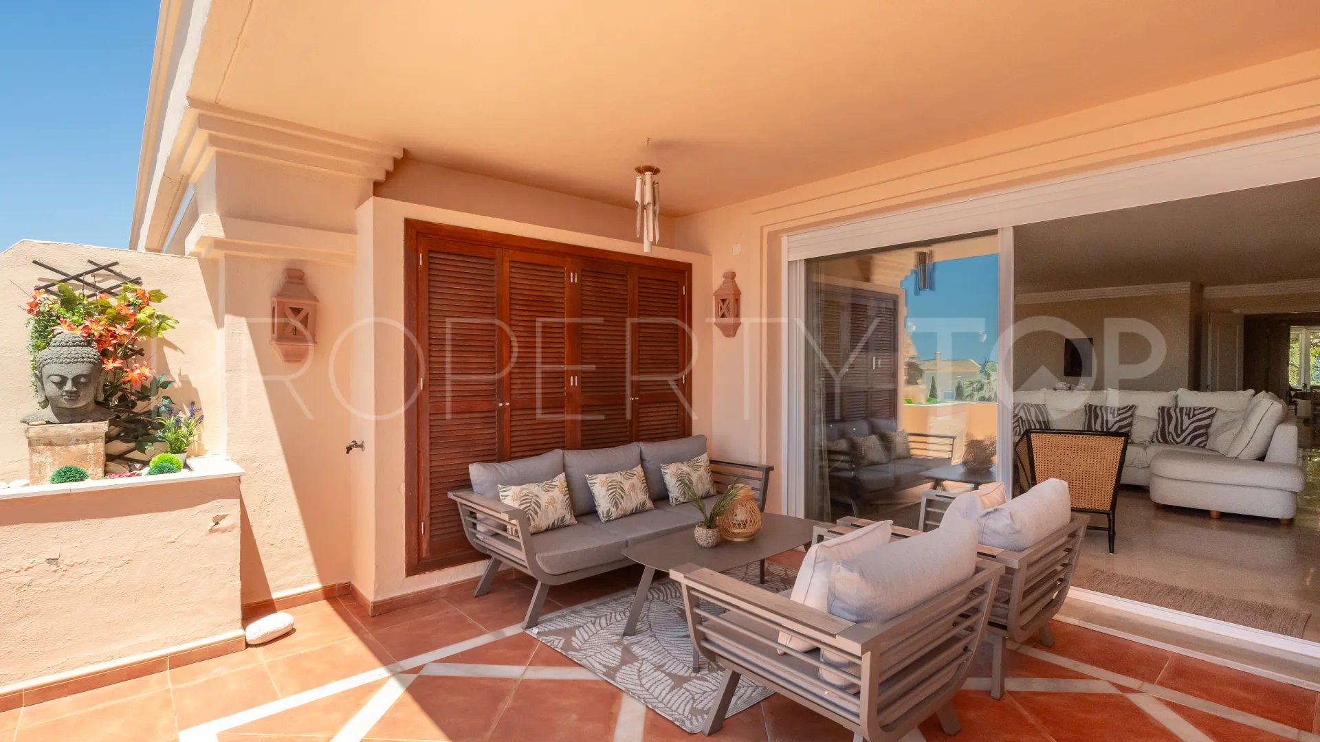 Albatross Hill apartment for sale