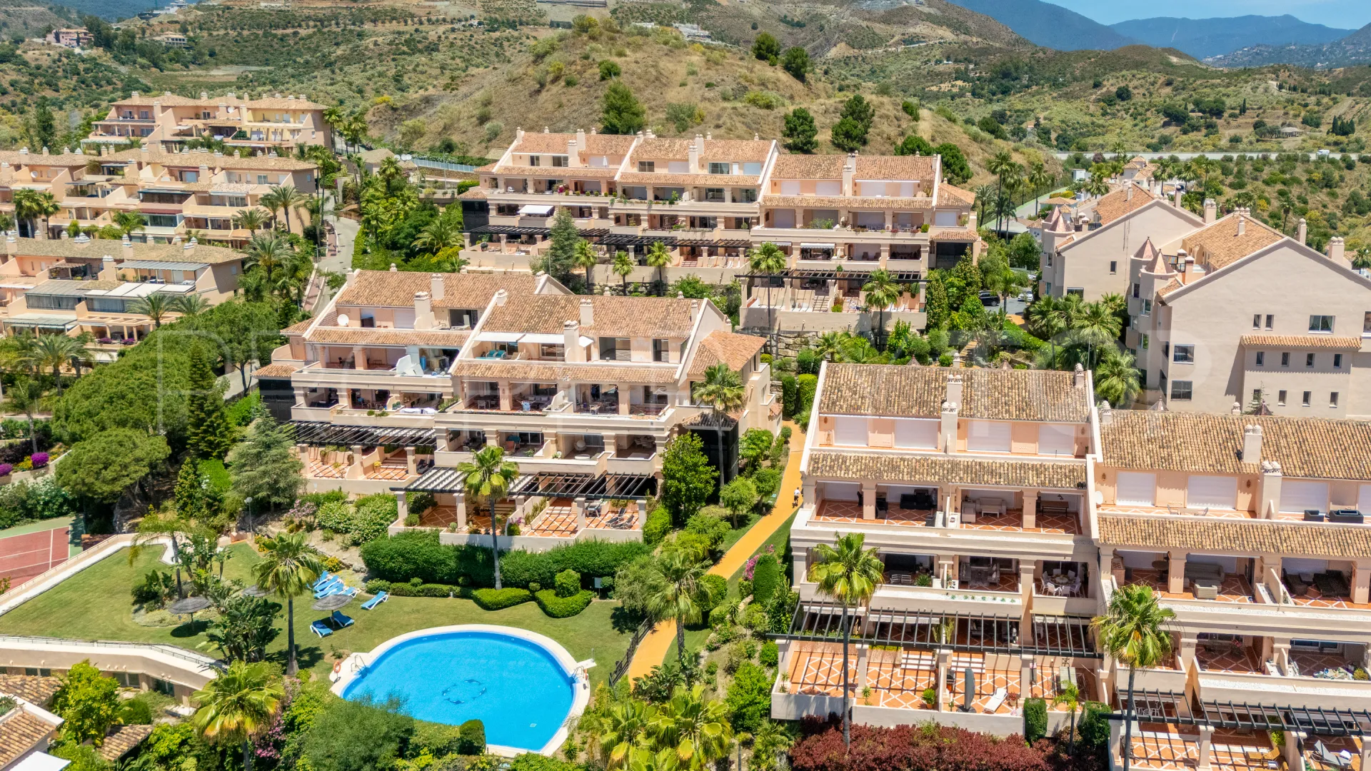 Albatross Hill apartment for sale