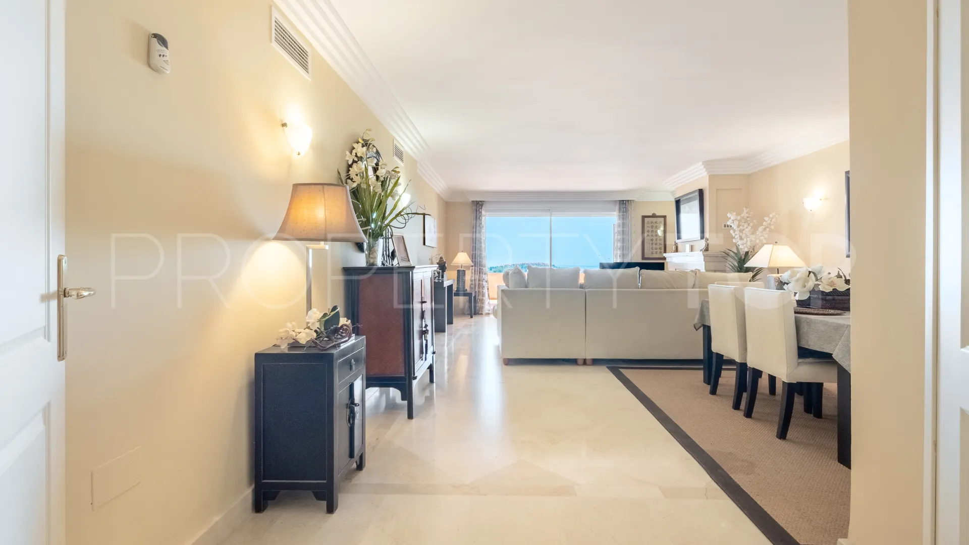 Albatross Hill apartment for sale