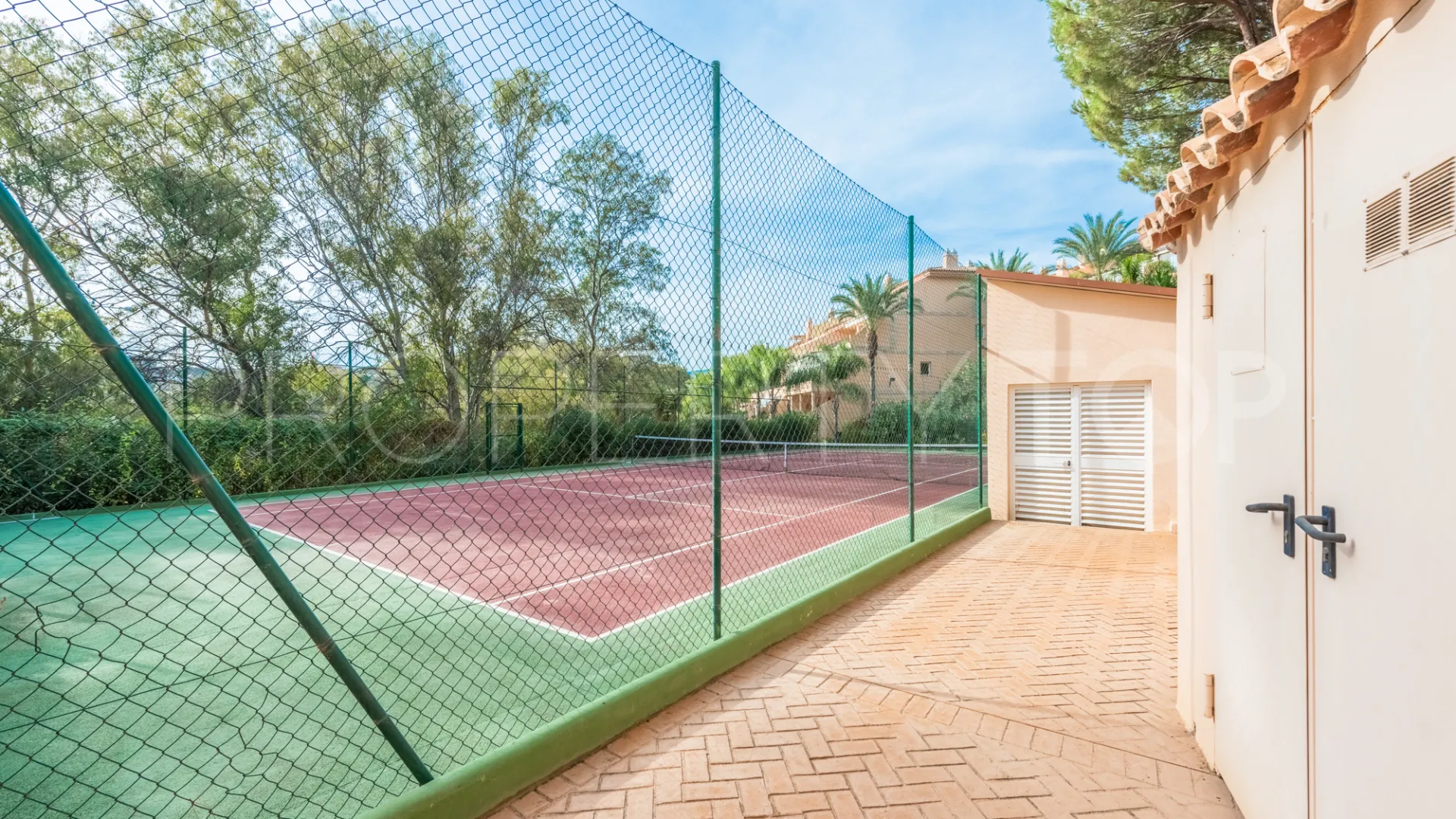 Albatross Hill apartment for sale