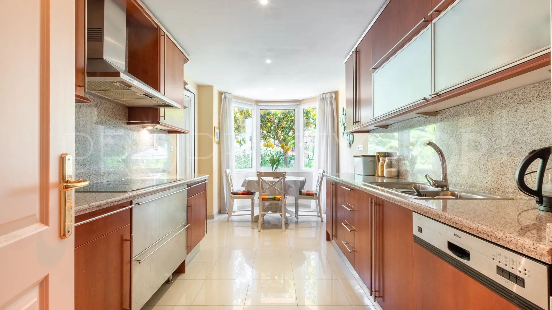 Albatross Hill apartment for sale