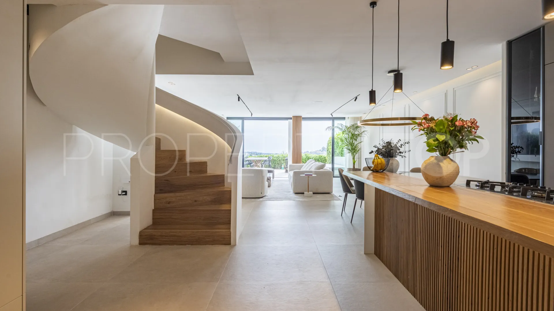 4 bedrooms La Quinta town house for sale