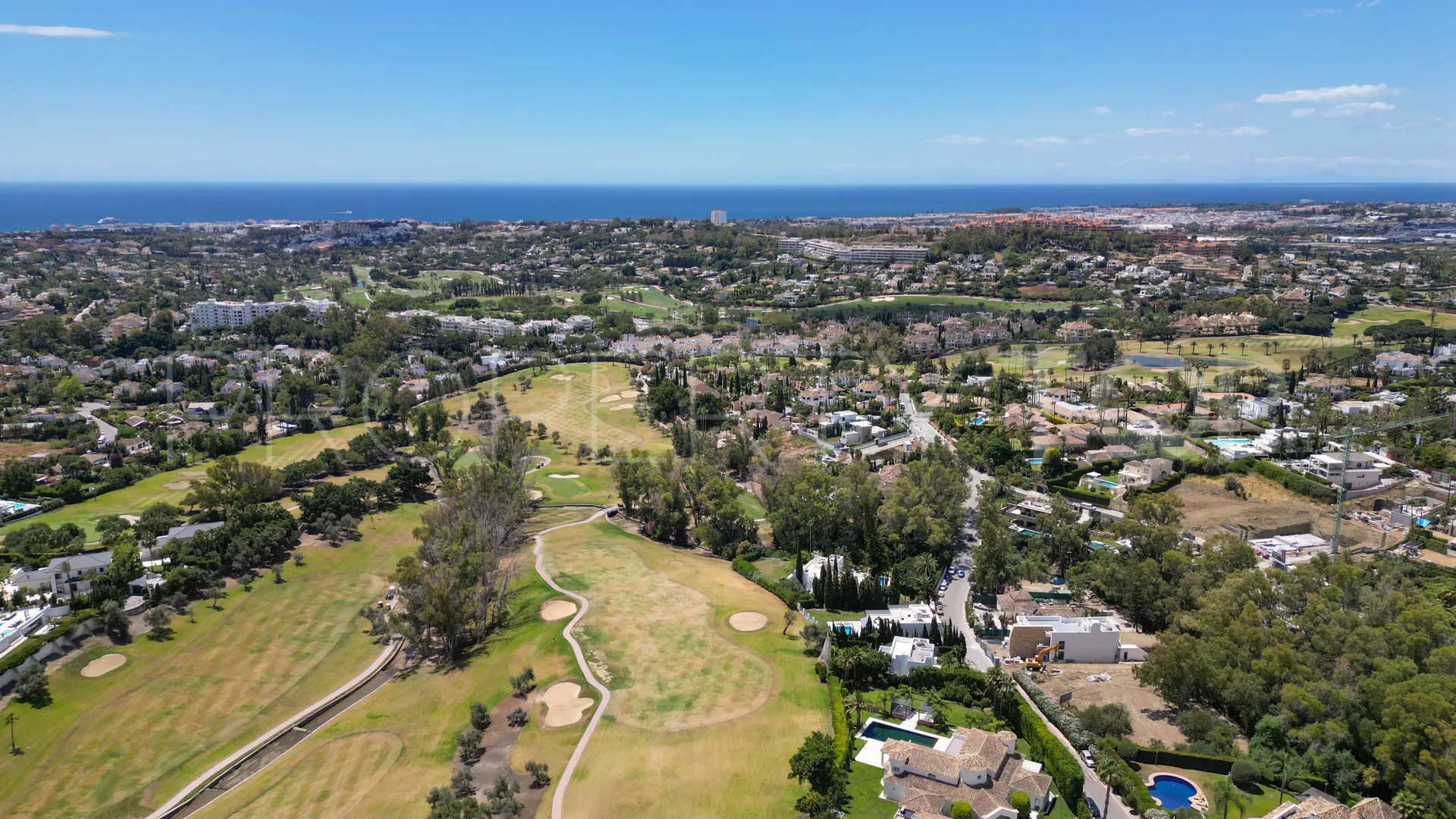 La Cerquilla plot for sale