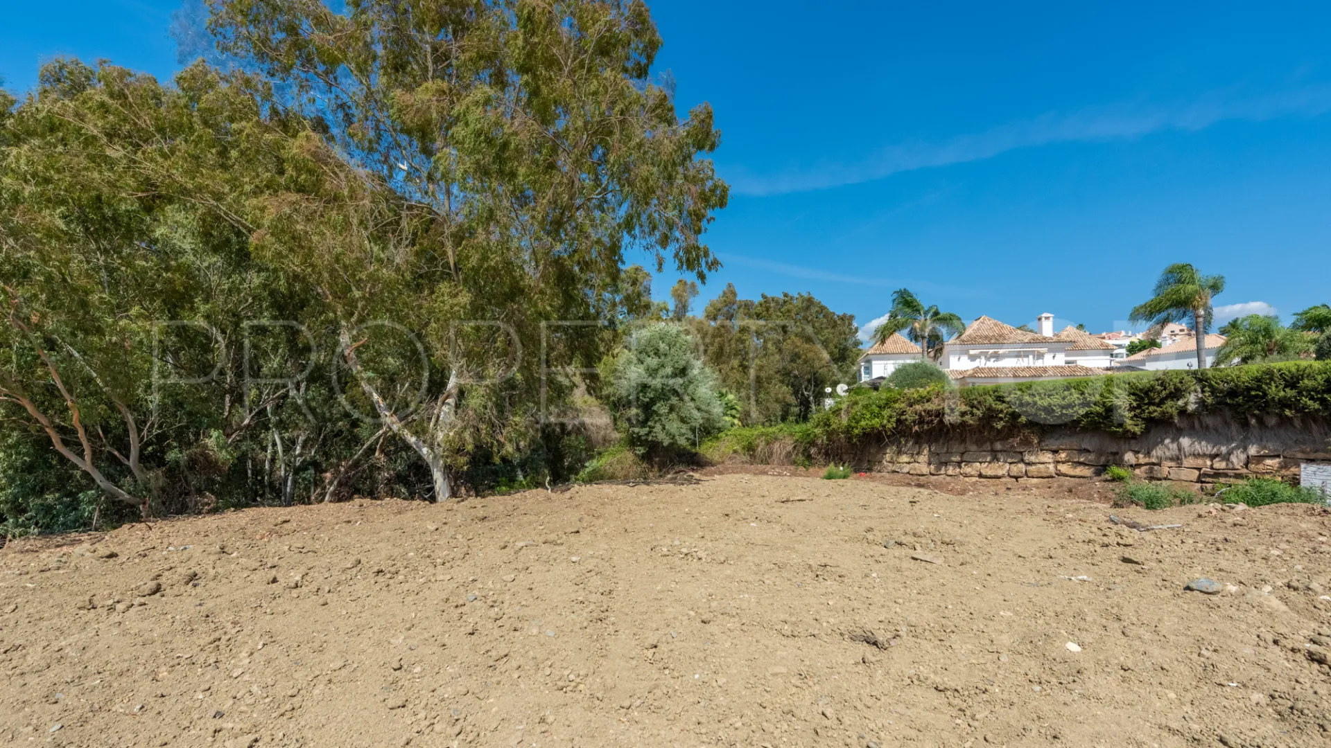 La Cerquilla plot for sale