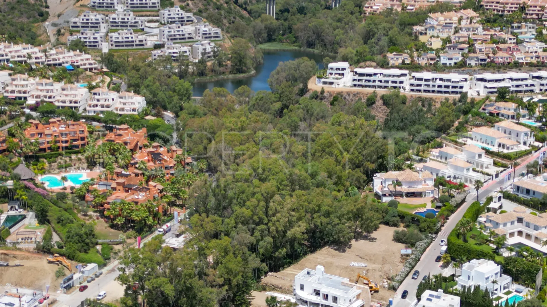 La Cerquilla plot for sale