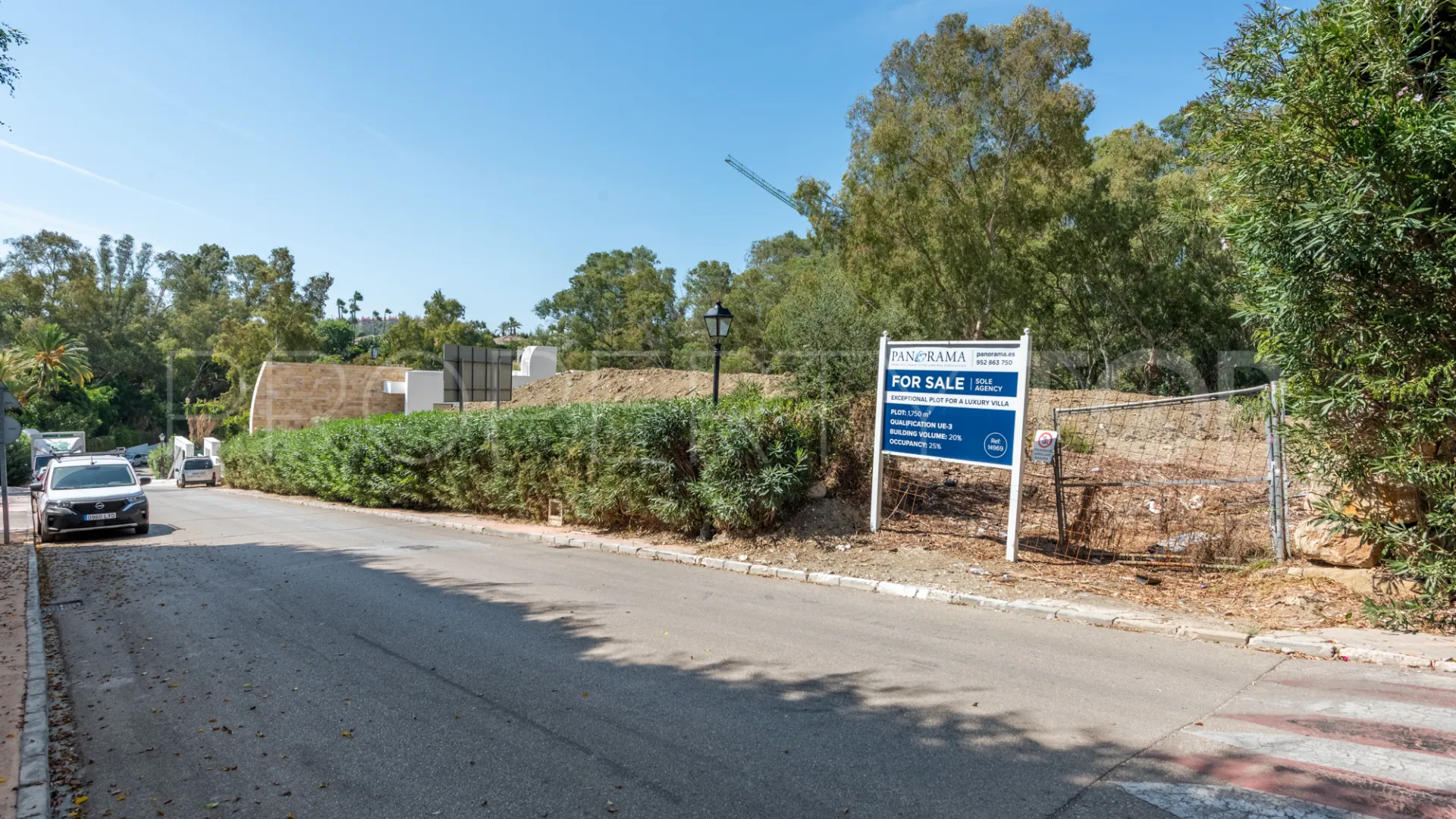 La Cerquilla plot for sale
