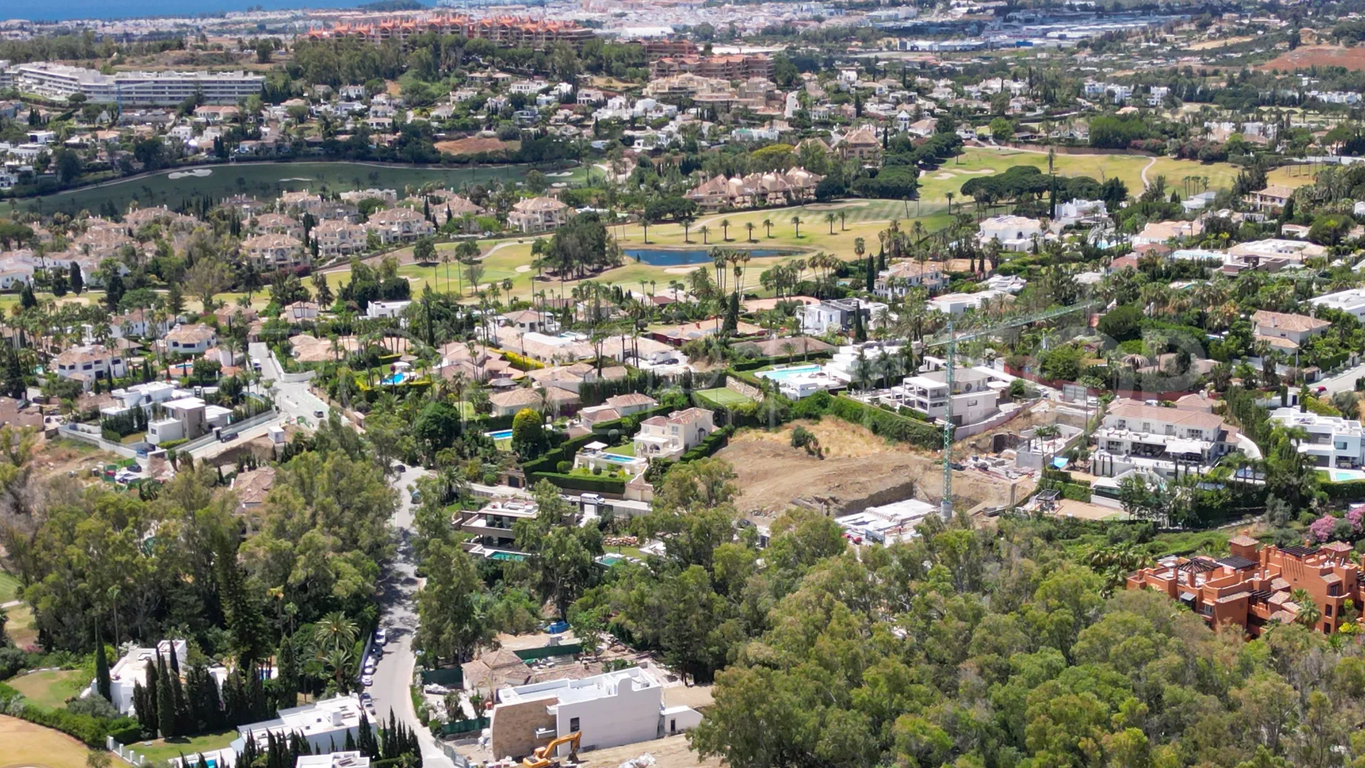 La Cerquilla plot for sale