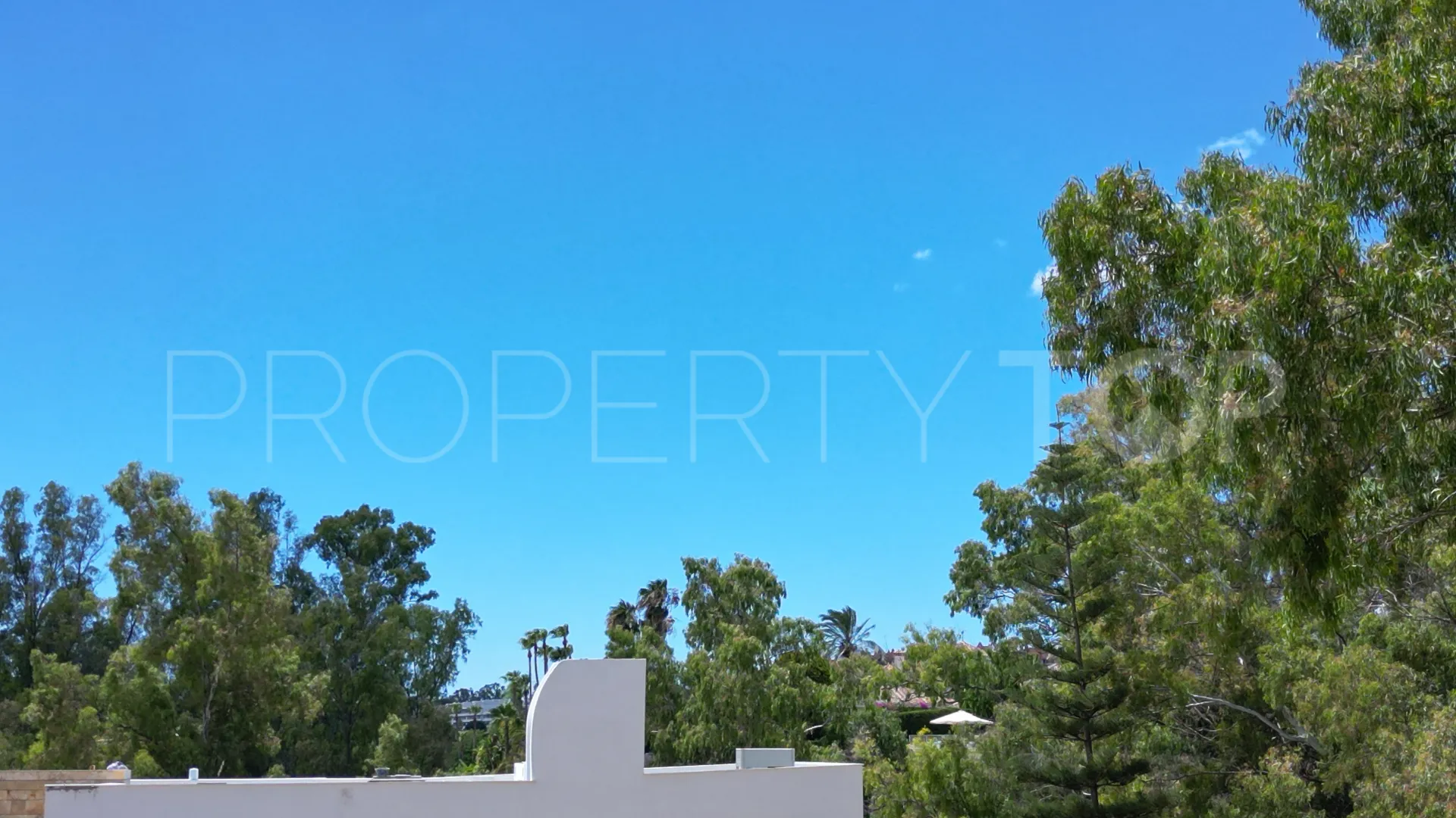 La Cerquilla plot for sale