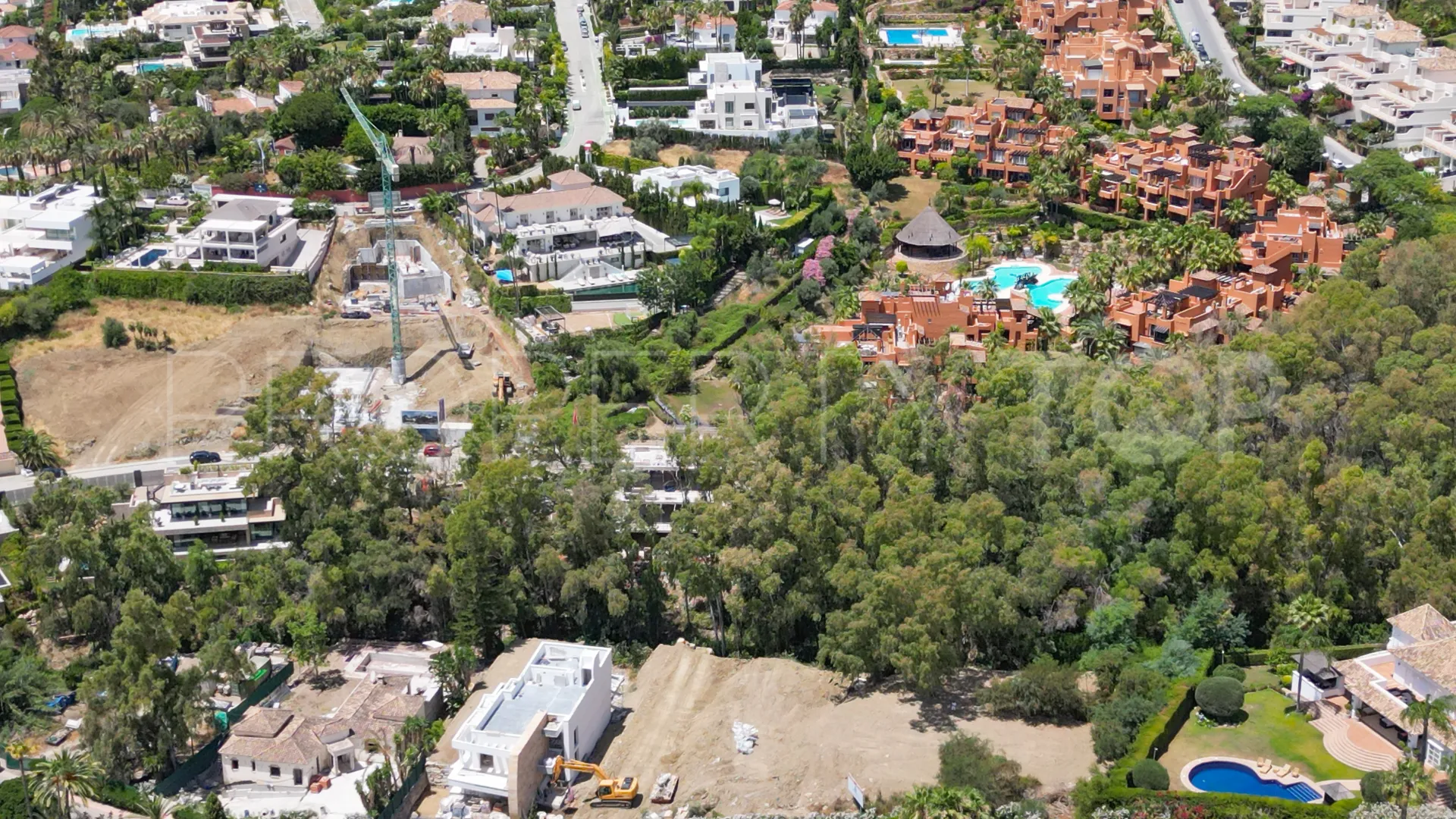 La Cerquilla plot for sale