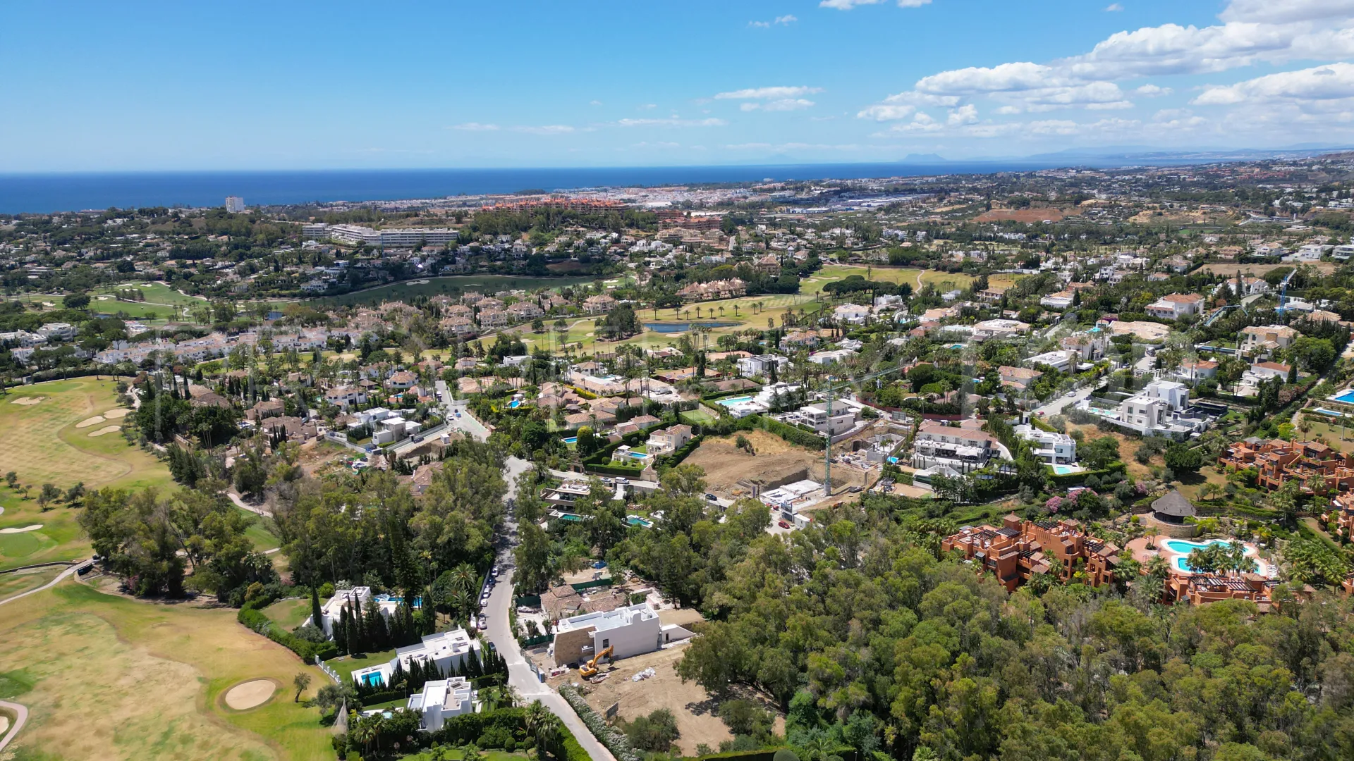 La Cerquilla plot for sale