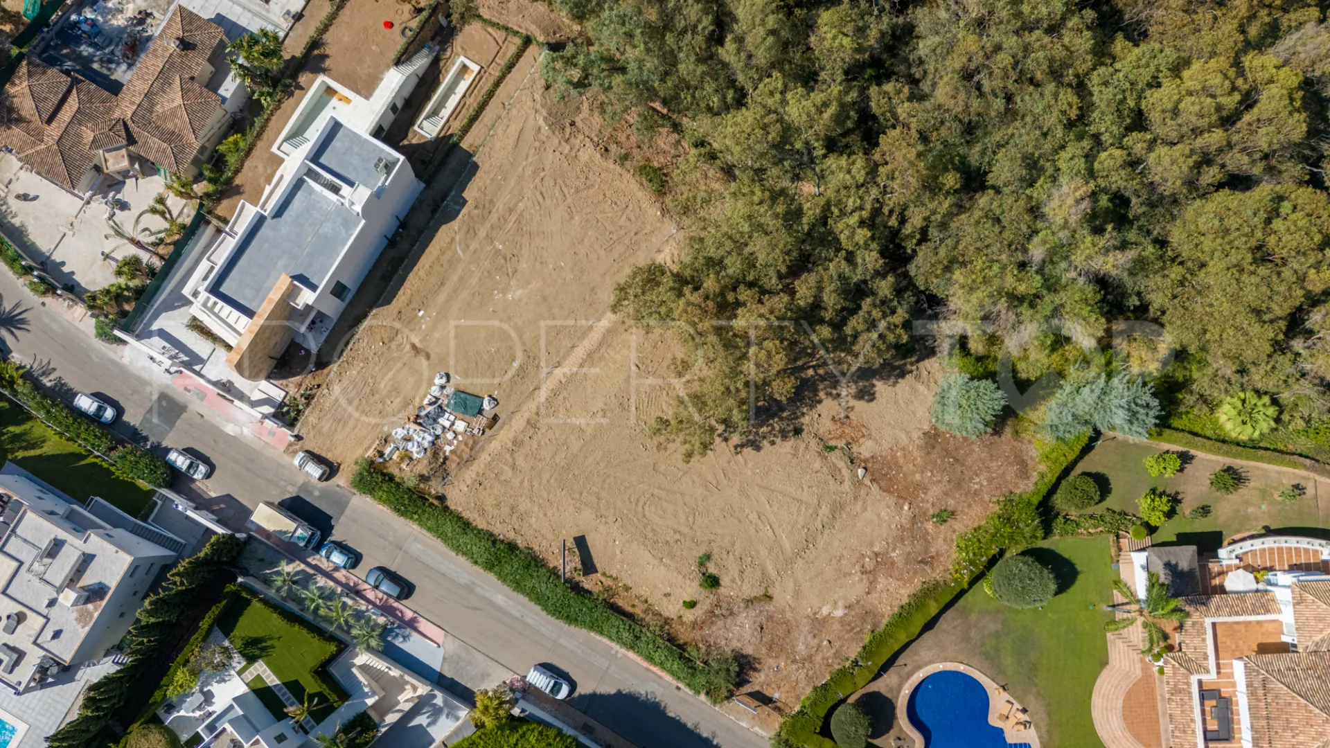 La Cerquilla plot for sale
