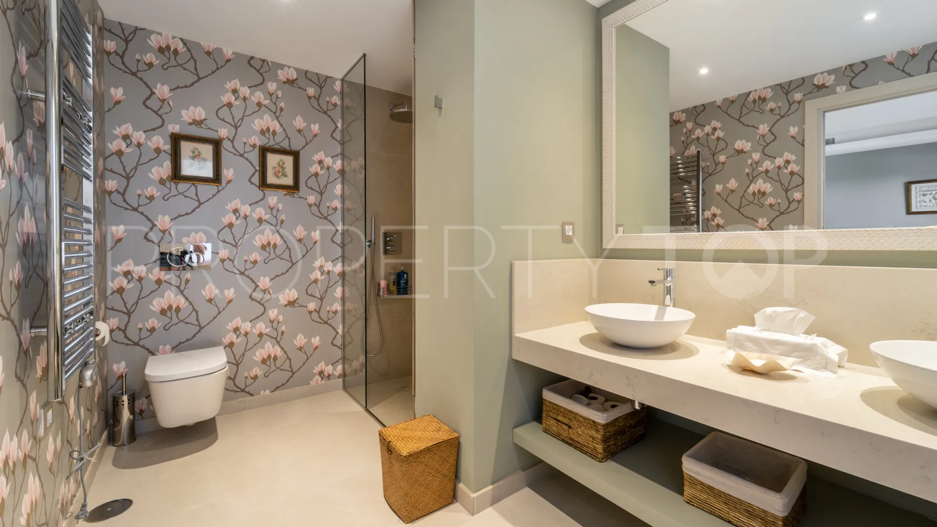 Se vende apartamento planta baja de 3 dormitorios en Las Terrazas de Las Lomas