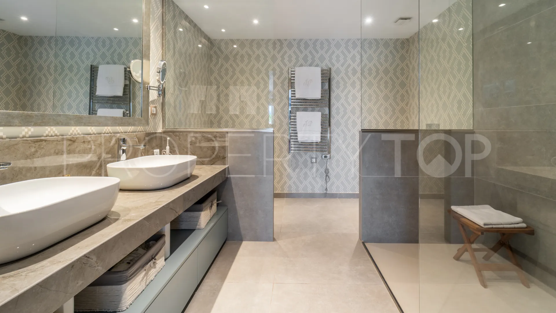 Se vende apartamento planta baja de 3 dormitorios en Las Terrazas de Las Lomas