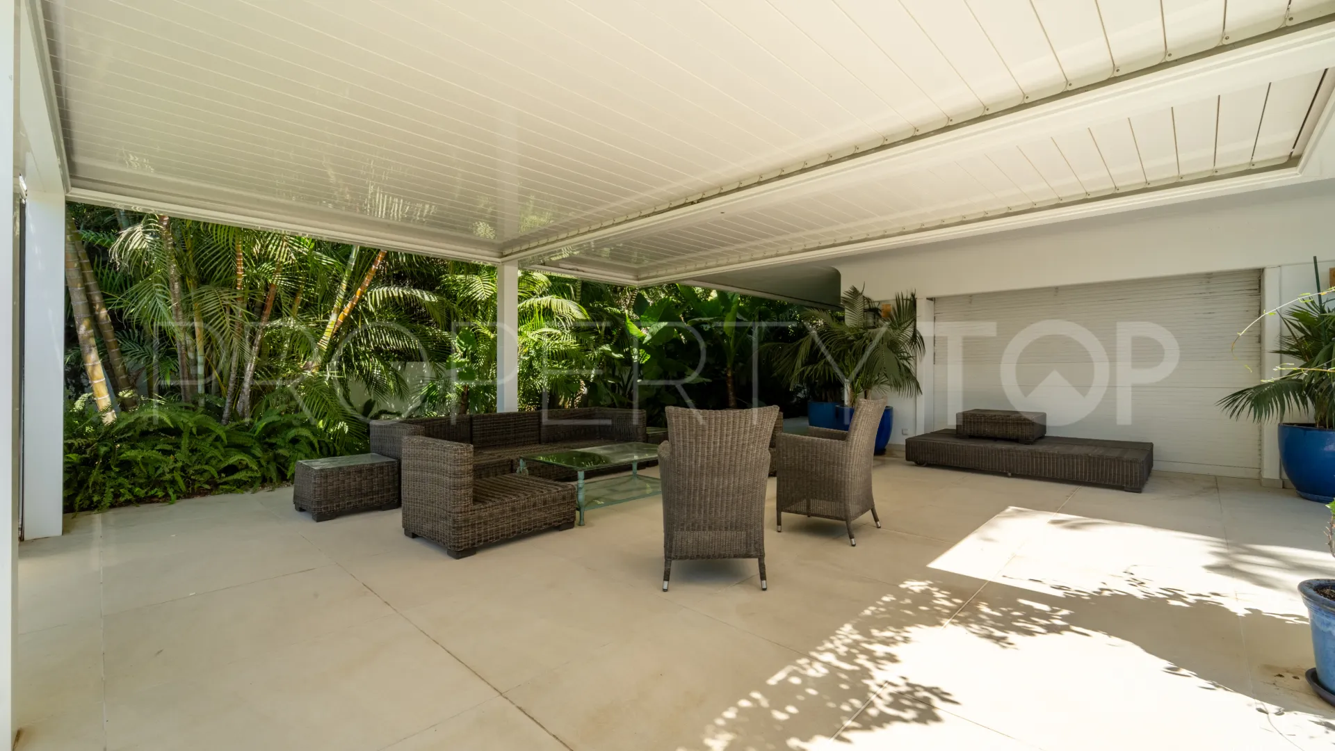 Se vende apartamento planta baja de 3 dormitorios en Las Terrazas de Las Lomas