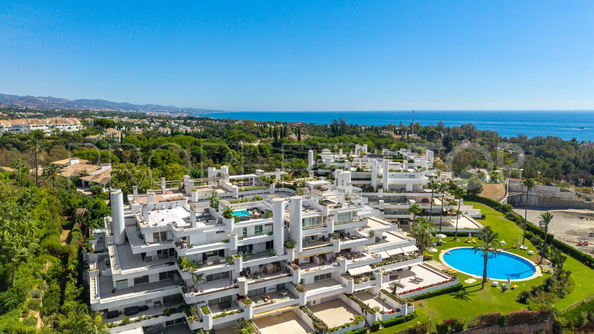 Se vende apartamento planta baja de 3 dormitorios en Las Terrazas de Las Lomas