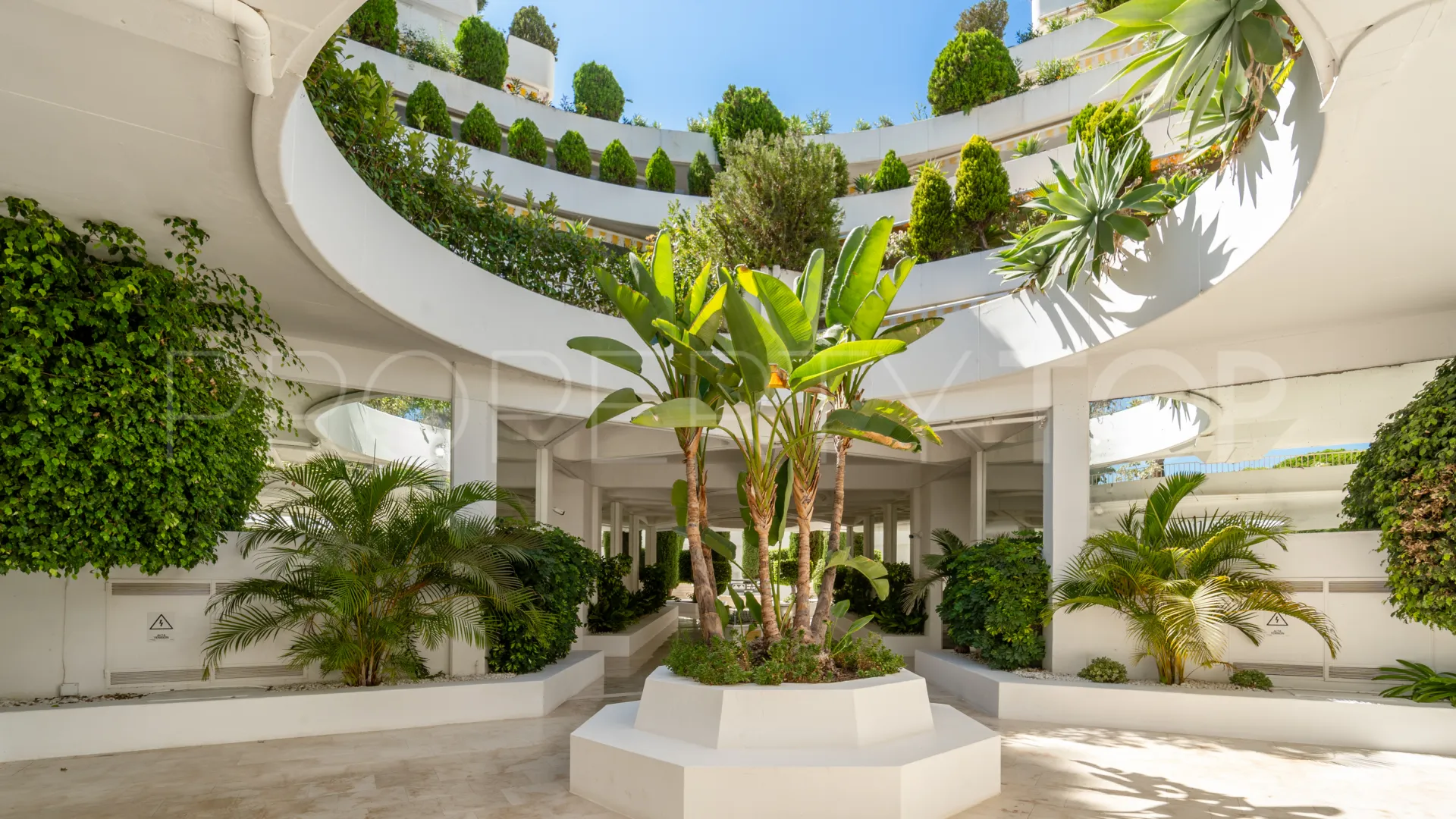 Se vende apartamento planta baja de 3 dormitorios en Las Terrazas de Las Lomas