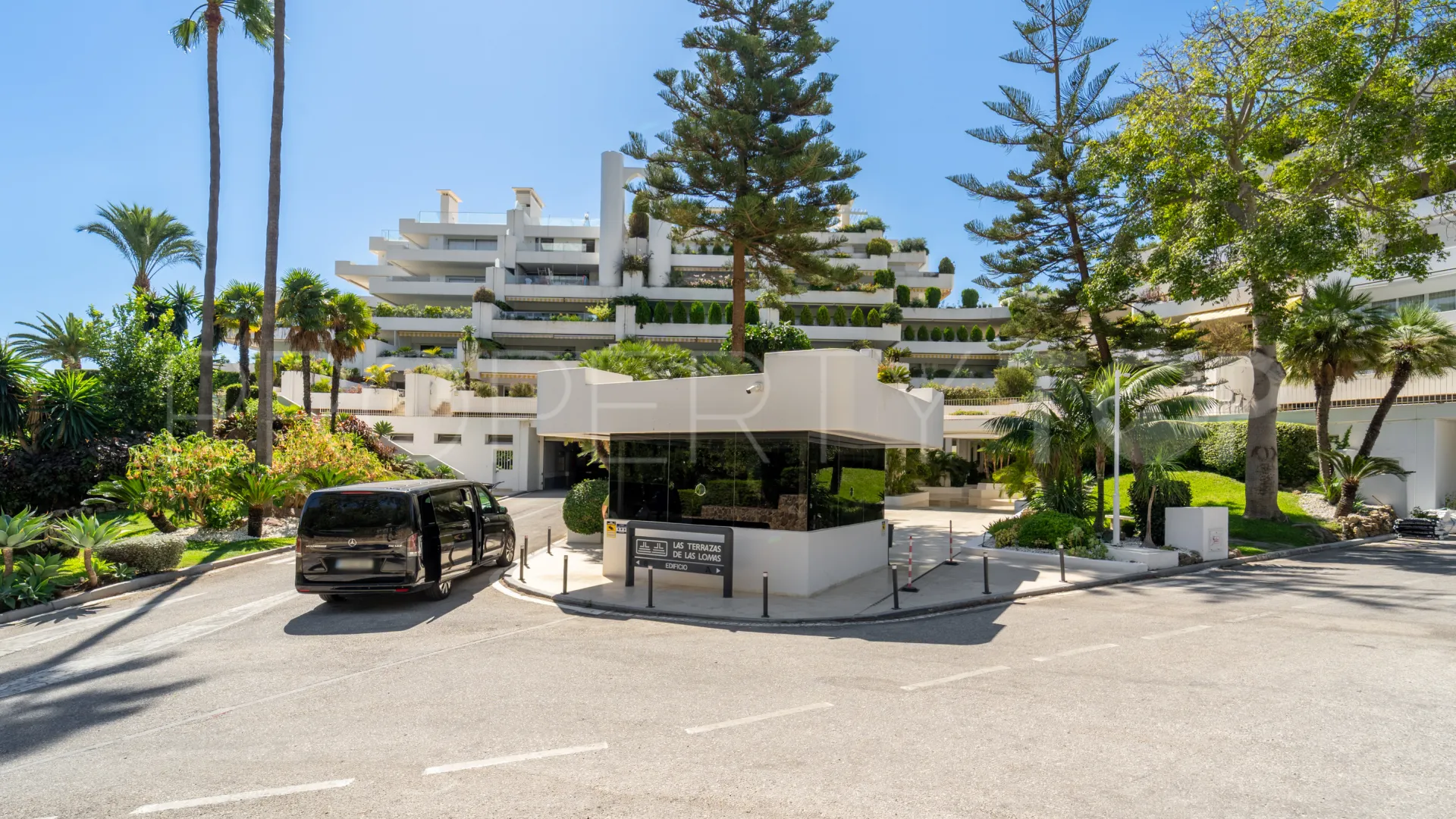 Se vende apartamento planta baja de 3 dormitorios en Las Terrazas de Las Lomas