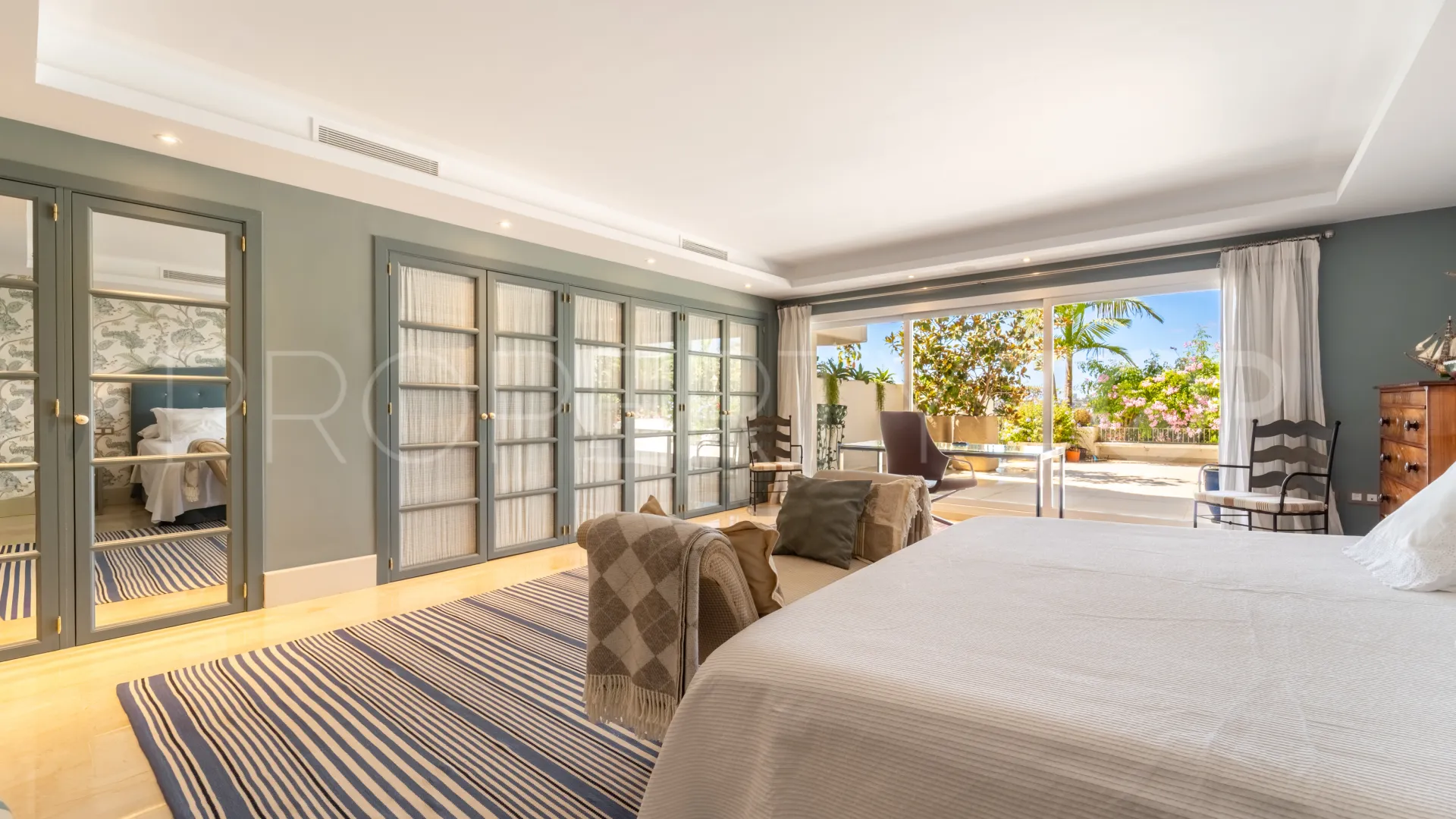 Se vende apartamento planta baja de 3 dormitorios en Las Terrazas de Las Lomas
